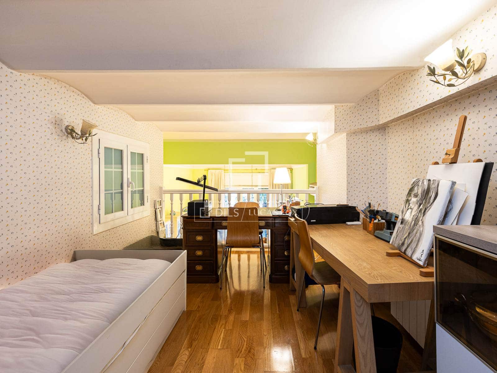 6 slaapkamer Appartement te koop in Barcelona stad - € 1.500.000 (Ref: 9468810)