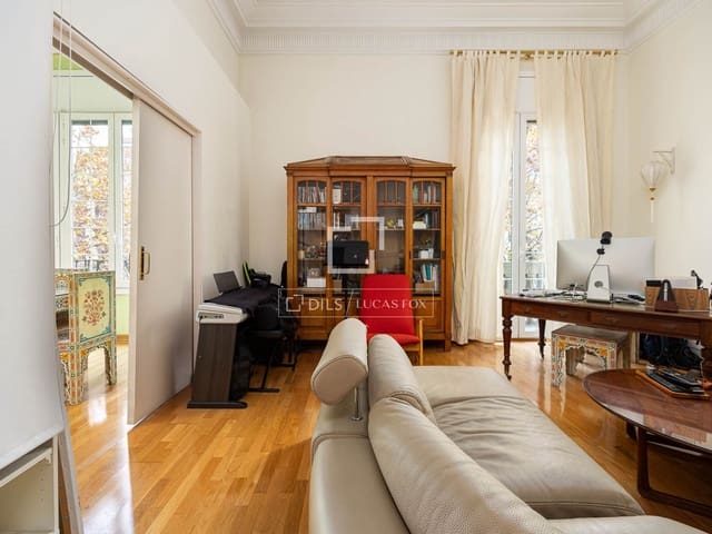 6 slaapkamer Appartement te koop in Barcelona stad - € 1.500.000 (Ref: 9468810)