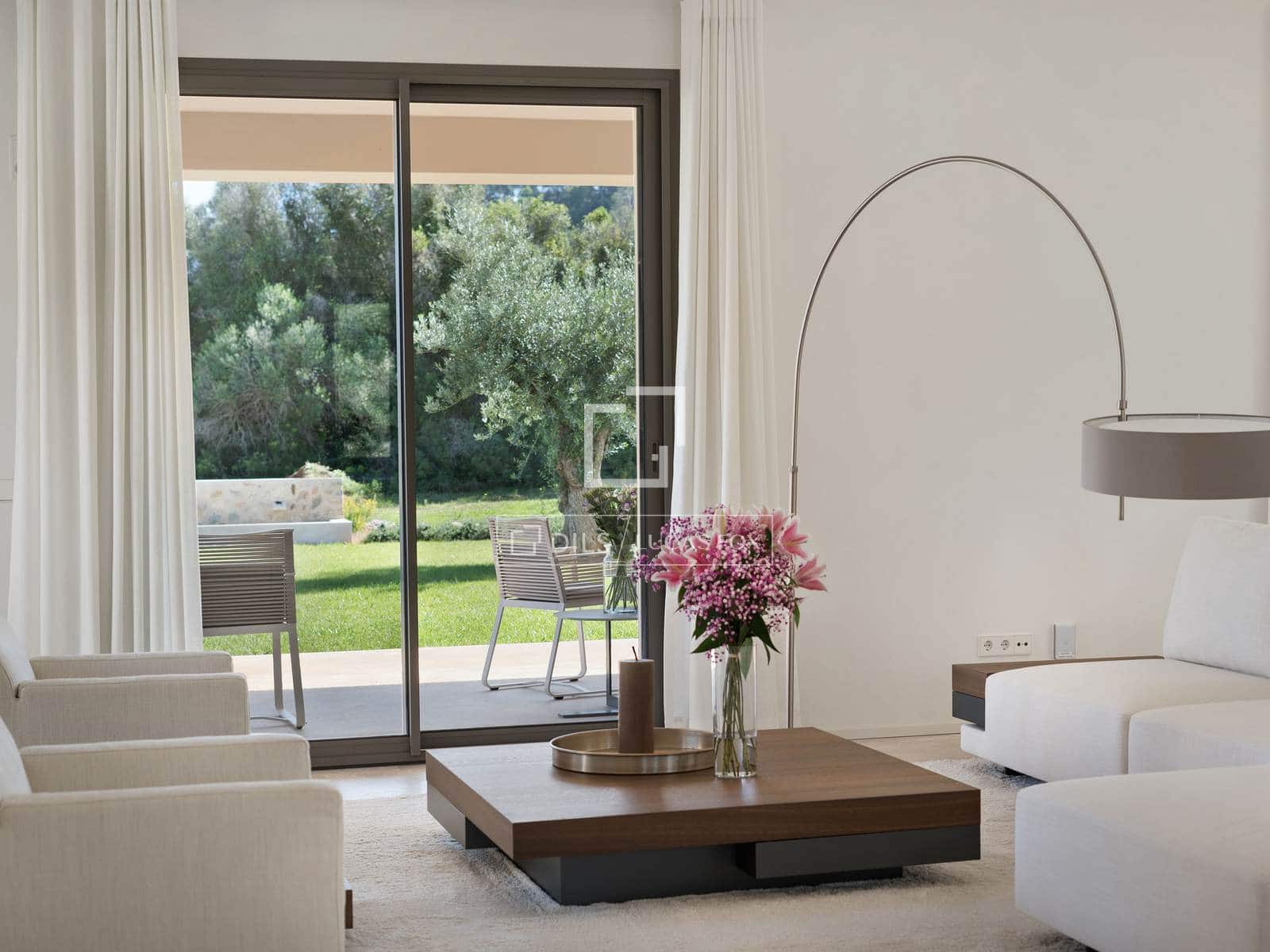 4 makuuhuone Maalaistalo myytävänä paikassa Canyamel mukana uima-altaan 
autotalli - 3 900 000 € (Ref: 9468811)