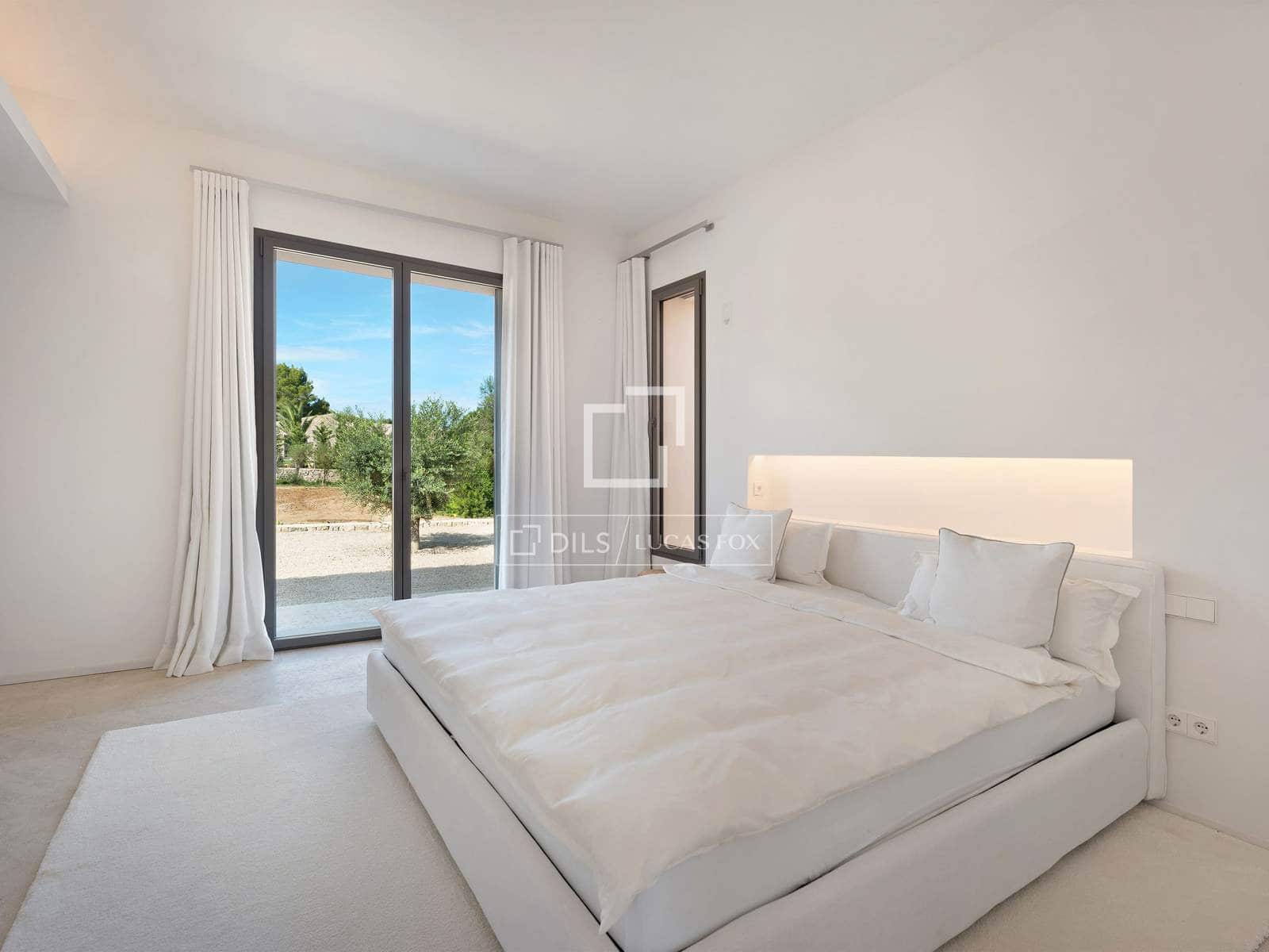 4 makuuhuone Maalaistalo myytävänä paikassa Canyamel mukana uima-altaan 
autotalli - 3 900 000 € (Ref: 9468811)