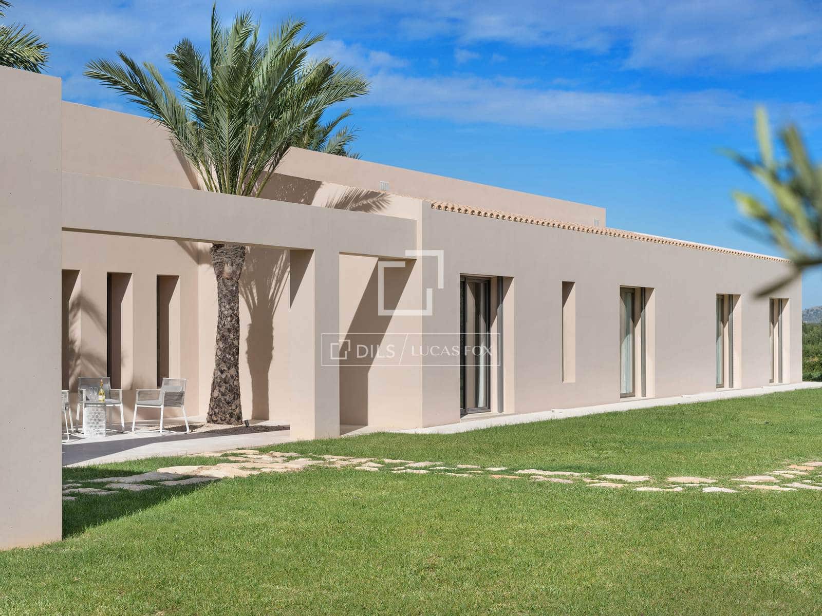 4 makuuhuone Maalaistalo myytävänä paikassa Canyamel mukana uima-altaan 
autotalli - 3 900 000 € (Ref: 9468811)