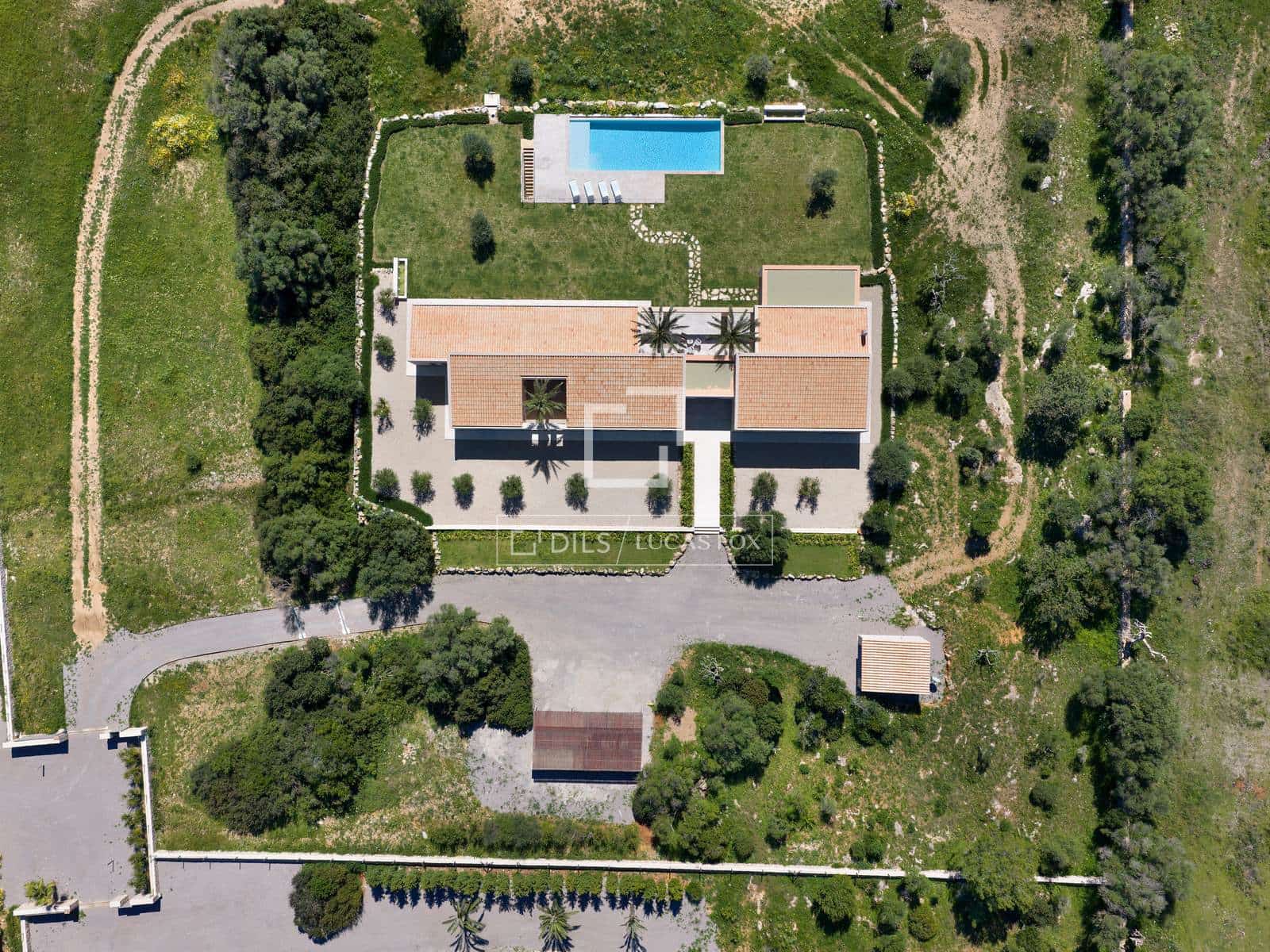 4 soveværelse Finca/Landehus til salg i Canyamel med swimmingpool garage - € 3.900.000 (Ref: 9468811)