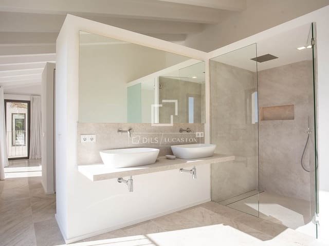 4 chambre Finca/Maison de Campagne à vendre à Artà avec piscine garage - 3 800 000 € (Ref: 9468812)