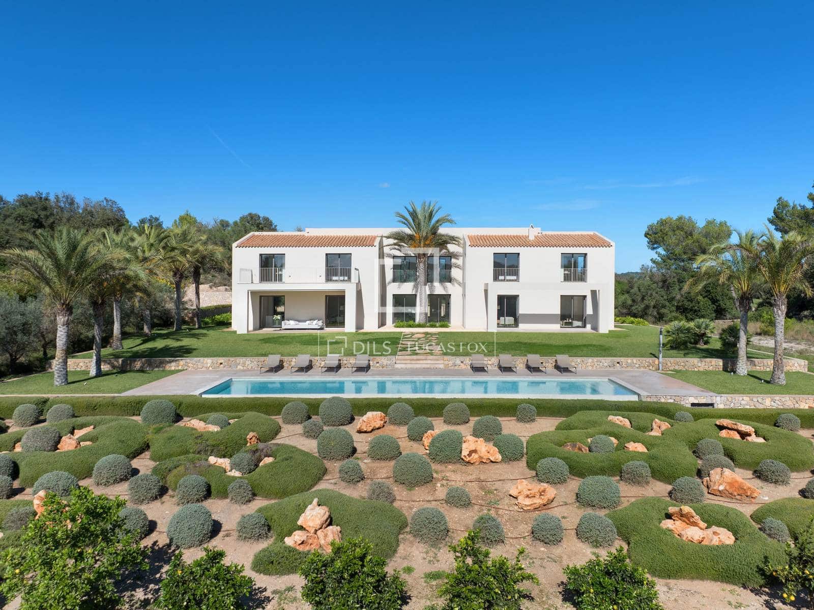 4 slaapkamer Finca/Landhuis te koop in Arta met zwembad garage - € 3.800.000 (Ref: 9468812)