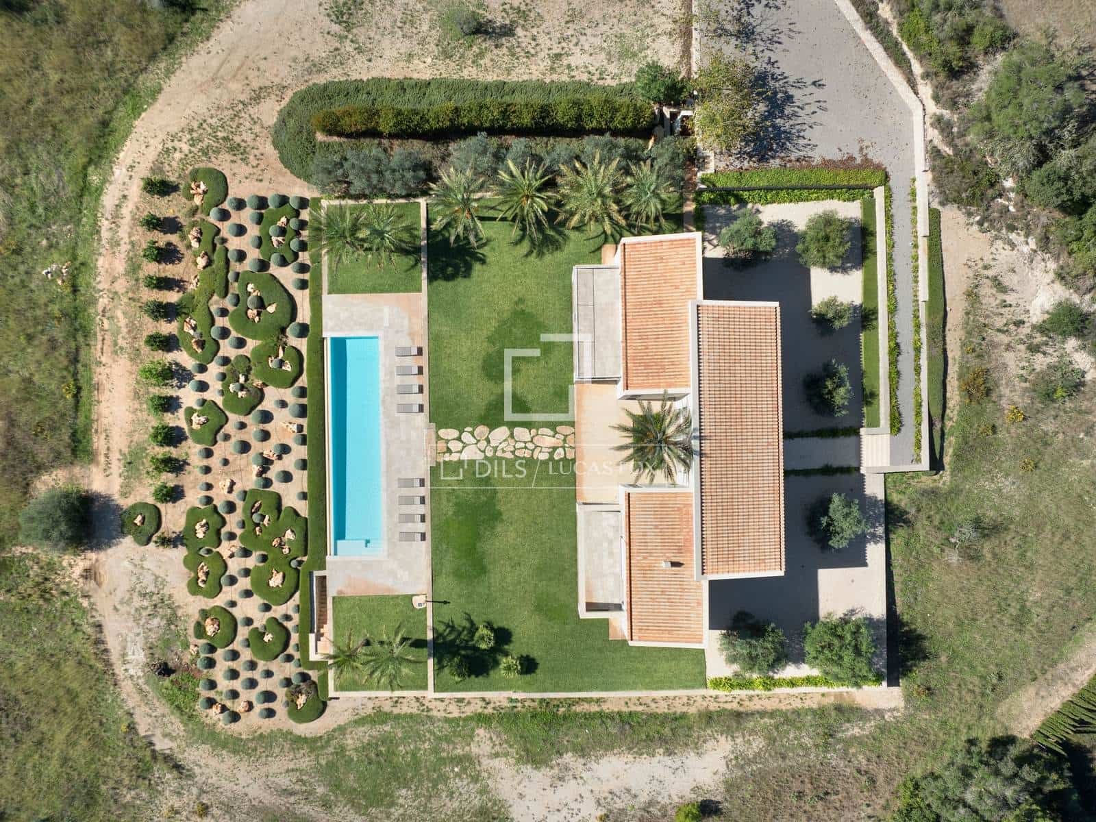 4 slaapkamer Finca/Landhuis te koop in Arta met zwembad garage - € 3.800.000 (Ref: 9468812)