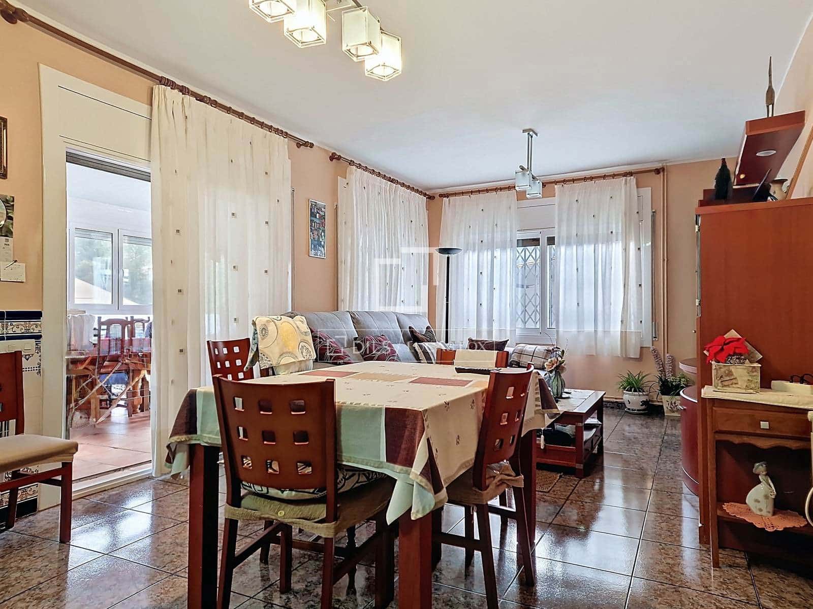 5 soverom Finca/Herregård til salgs i Cubelles med garasje - € 330 000 (Ref: 9468813)