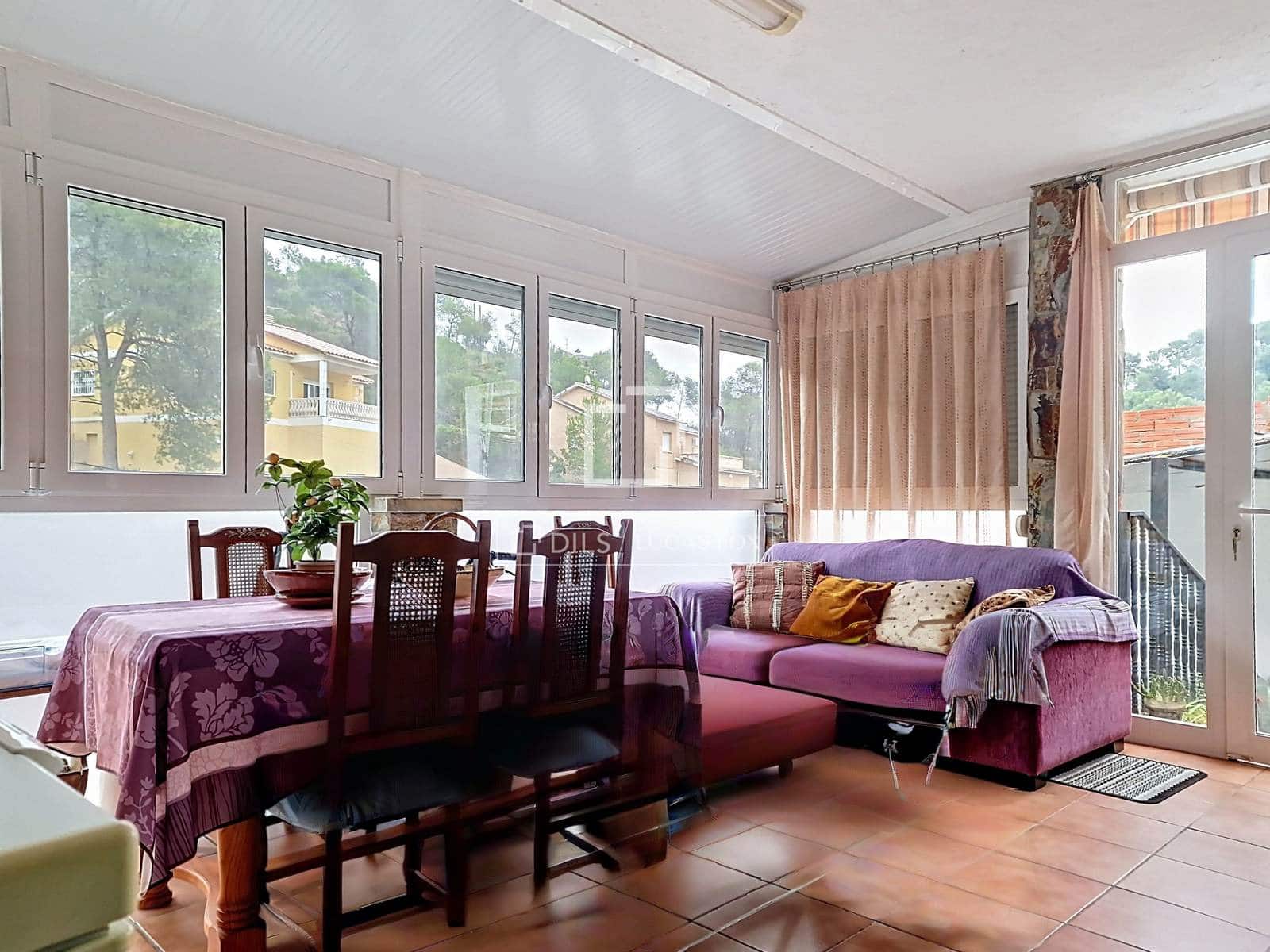 5 soverom Finca/Herregård til salgs i Cubelles med garasje - € 330 000 (Ref: 9468813)