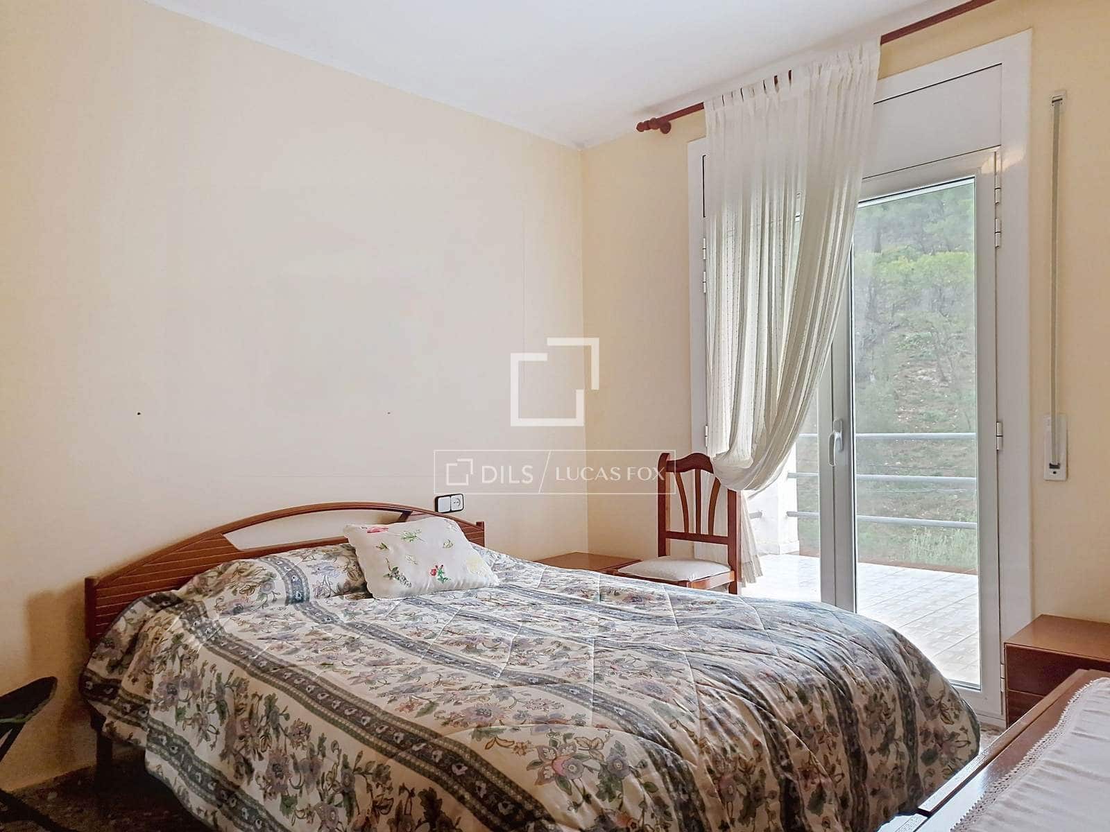 5 soverom Finca/Herregård til salgs i Cubelles med garasje - € 330 000 (Ref: 9468813)