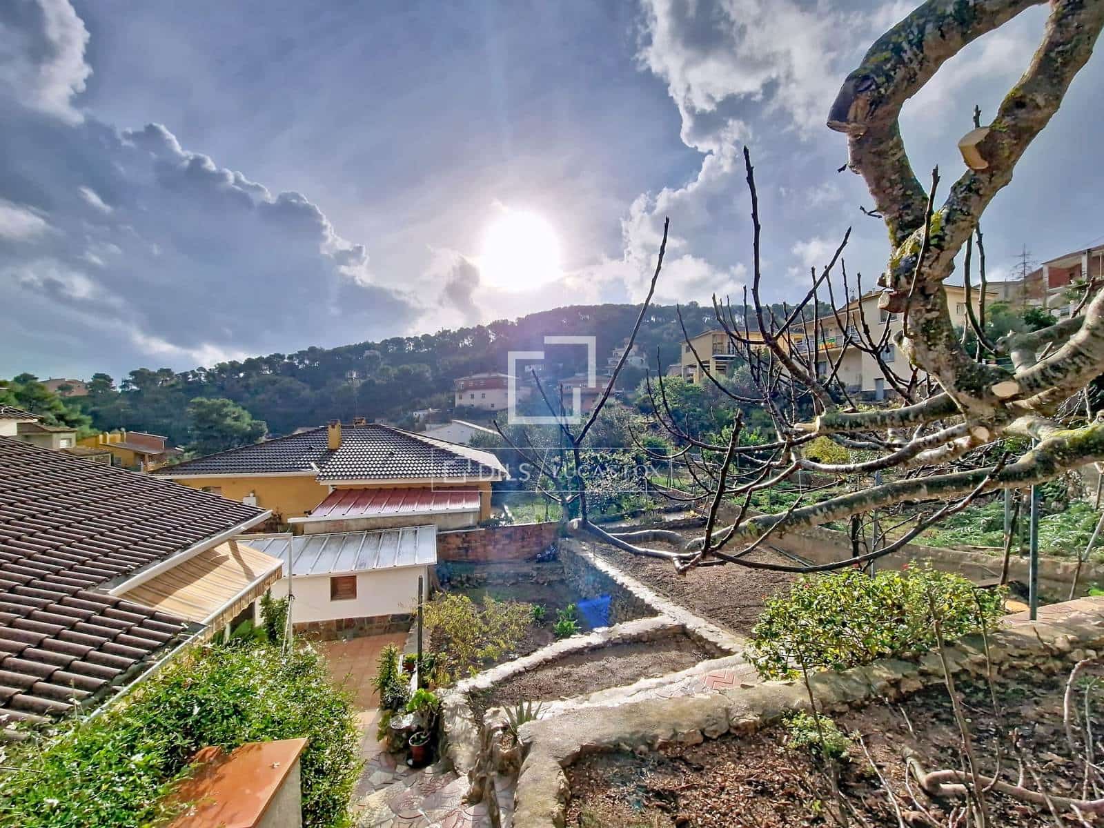 5 soverom Finca/Herregård til salgs i Cubelles med garasje - € 330 000 (Ref: 9468813)