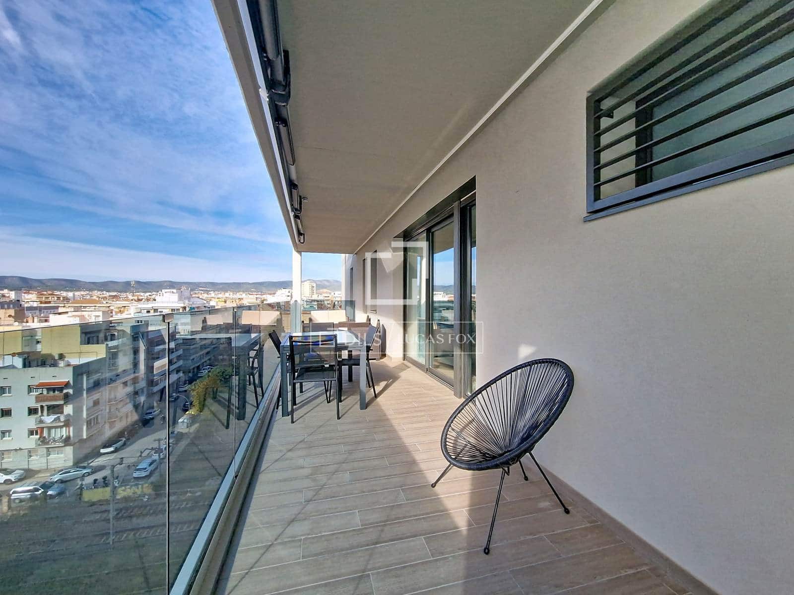 2 bedroom Apartment for sale in Vilanova i la Geltru with pool - € 449,900 (Ref: 9469885)