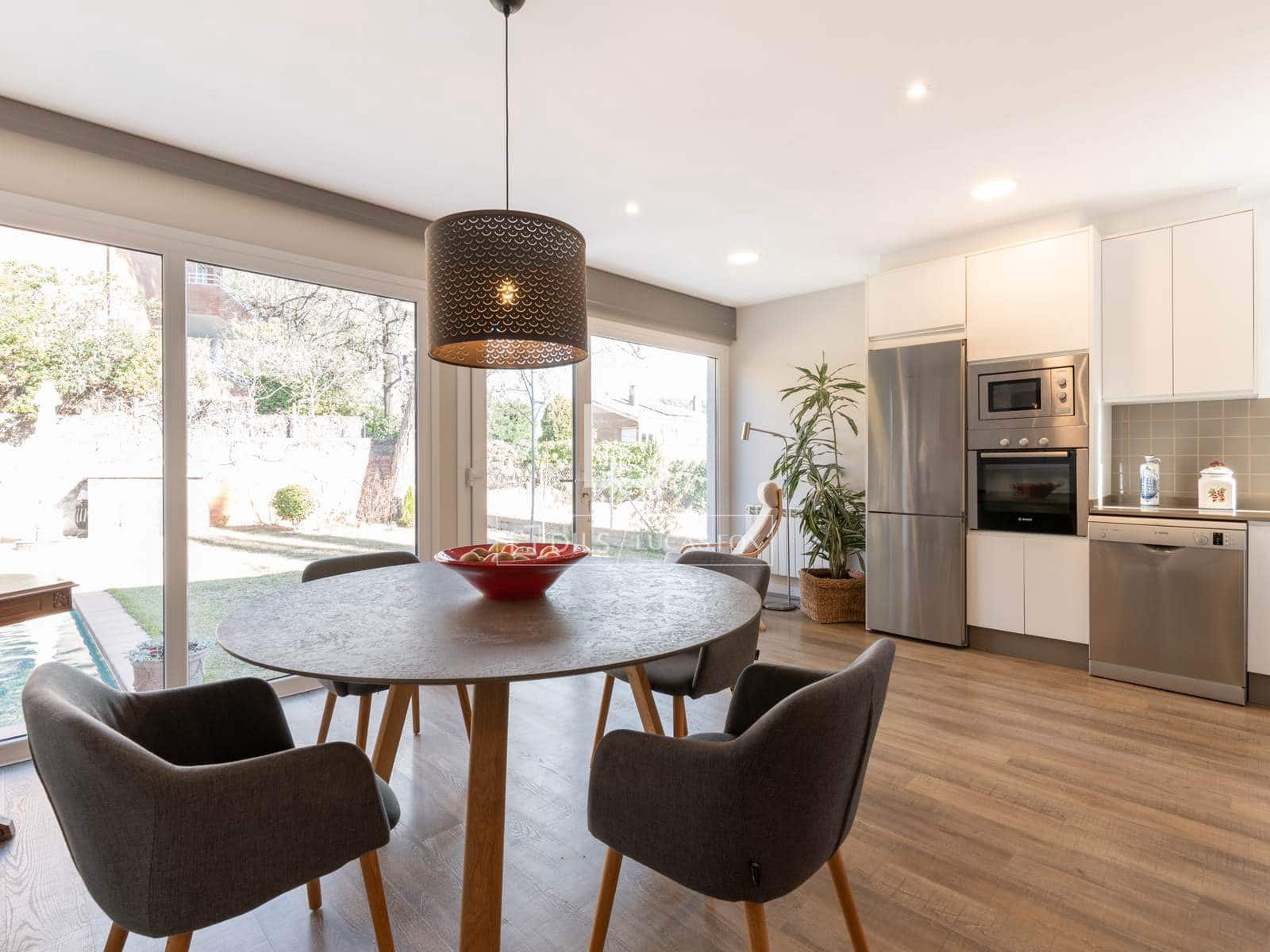 3 bedroom Villa for sale in Valldoreix - € 1,160,000 (Ref: 9469887)