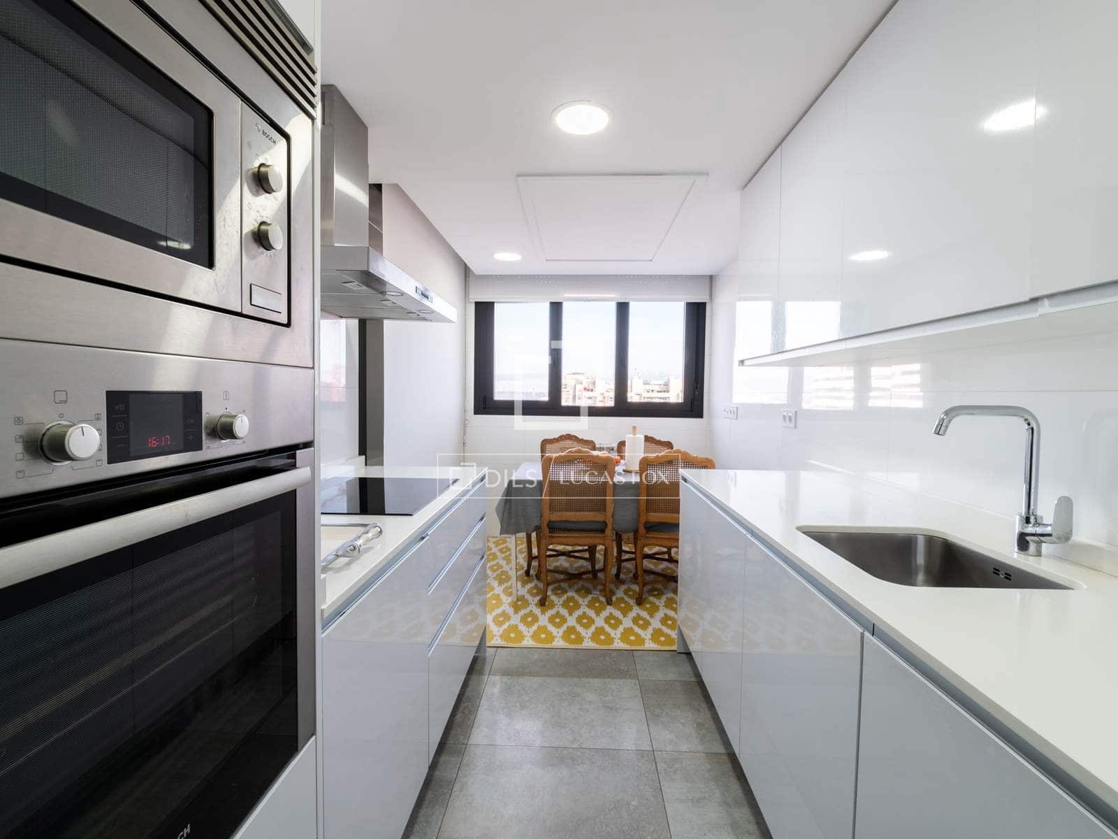 4 chambre Appartement à vendre à Madrid ville avec piscine garage - 1 200 000 € (Ref: 9469980)