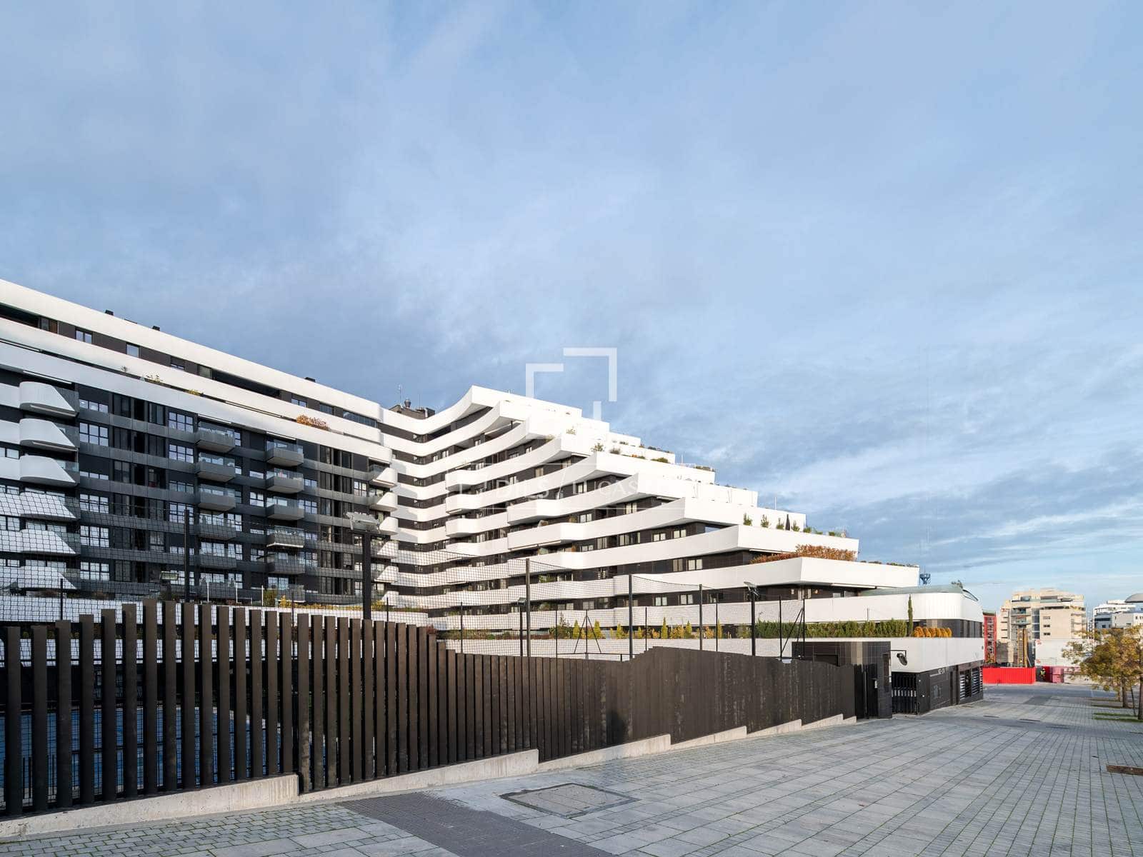 4 chambre Appartement à vendre à Madrid ville avec piscine garage - 1 200 000 € (Ref: 9469980)