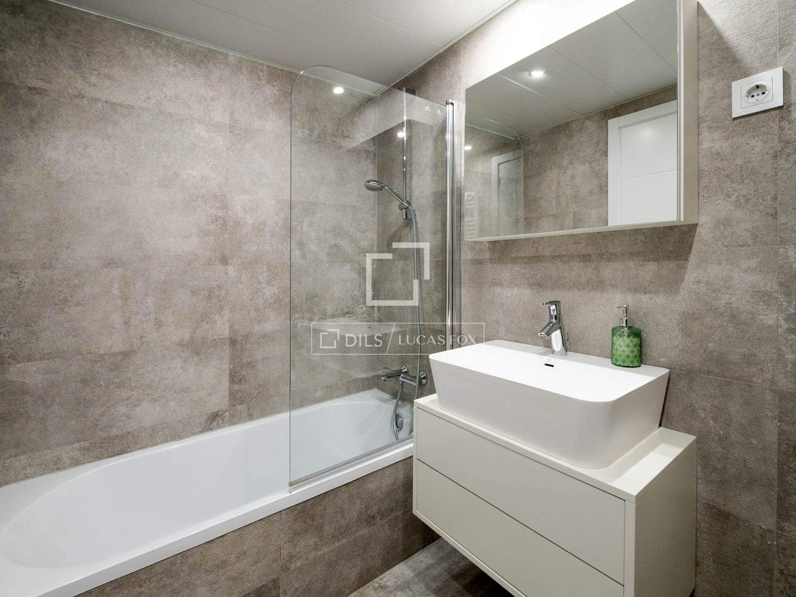 4 chambre Appartement à vendre à Madrid ville avec piscine garage - 1 200 000 € (Ref: 9469980)