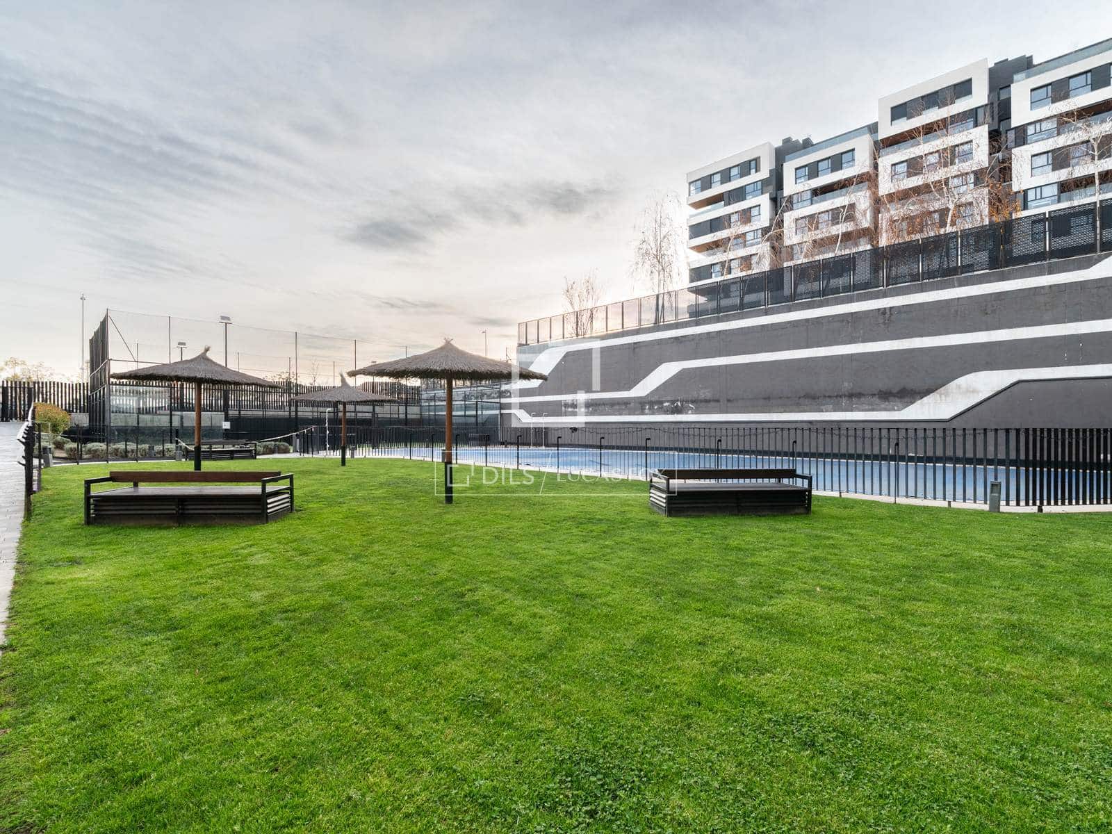 4 chambre Appartement à vendre à Madrid ville avec piscine garage - 1 200 000 € (Ref: 9469980)