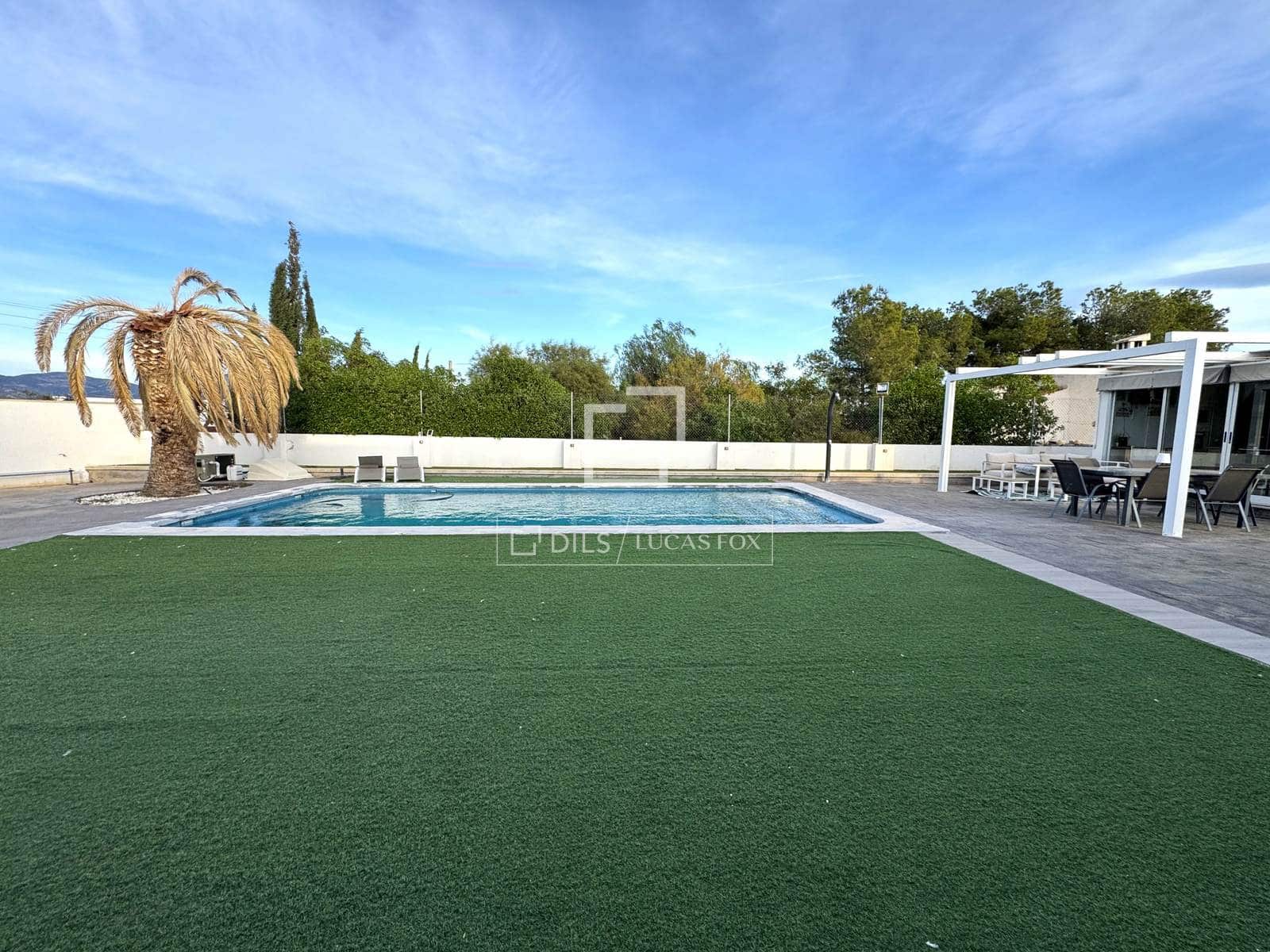 Villa/Maison de 3 chambres à louer à Muchamiel / Mutxamel avec piscine - 3 500 € (Ref: 9469981)