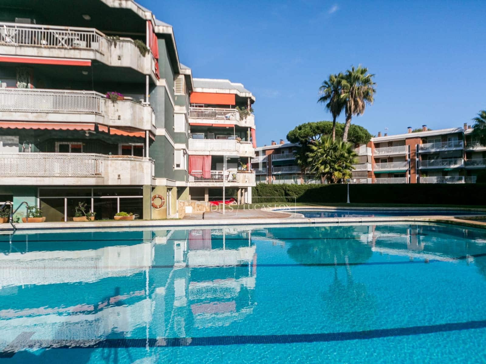 3 bedroom Apartment for sale in Gava with pool garage - € 549,000 (Ref: 9470027)