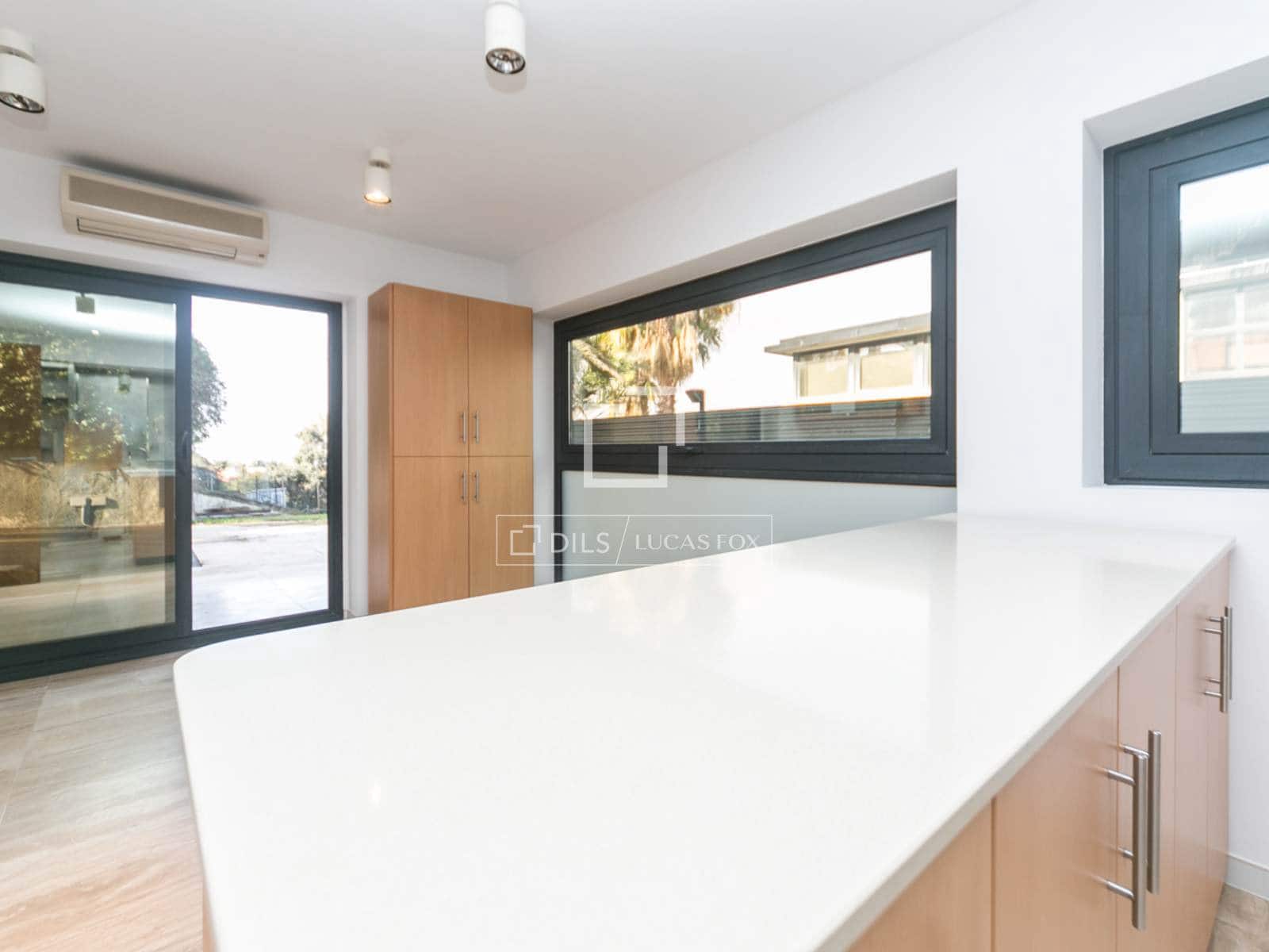 4 slaapkamer Villa te koop in Valldoreix met zwembad garage - € 1.950.000 (Ref: 9470125)