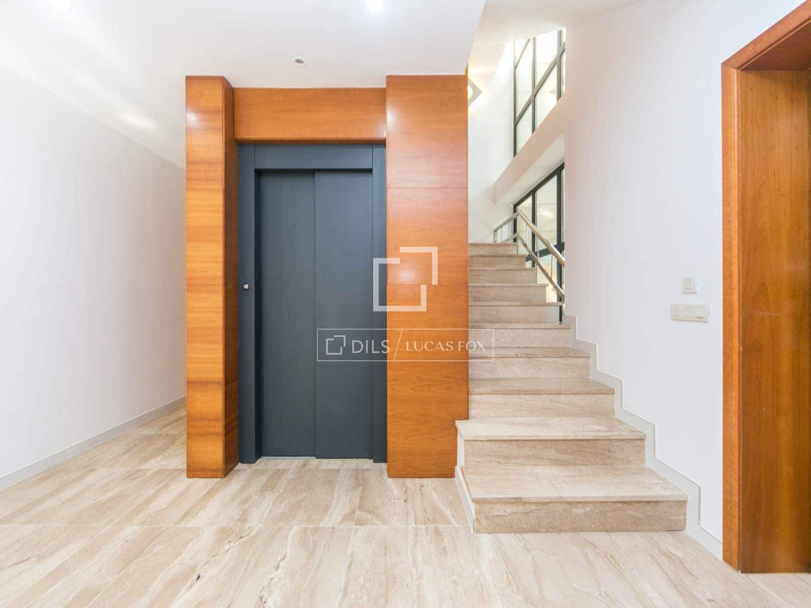 4 slaapkamer Villa te koop in Valldoreix met zwembad garage - € 1.950.000 (Ref: 9470125)