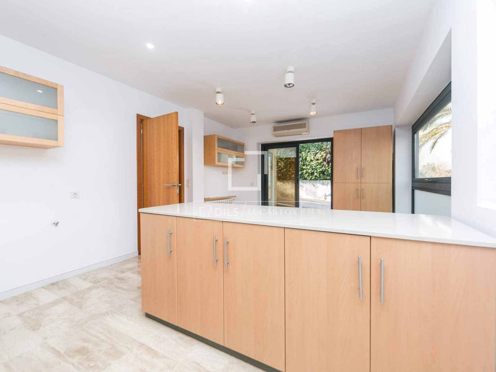 4 slaapkamer Villa te koop in Valldoreix met zwembad garage - € 1.950.000 (Ref: 9470125)