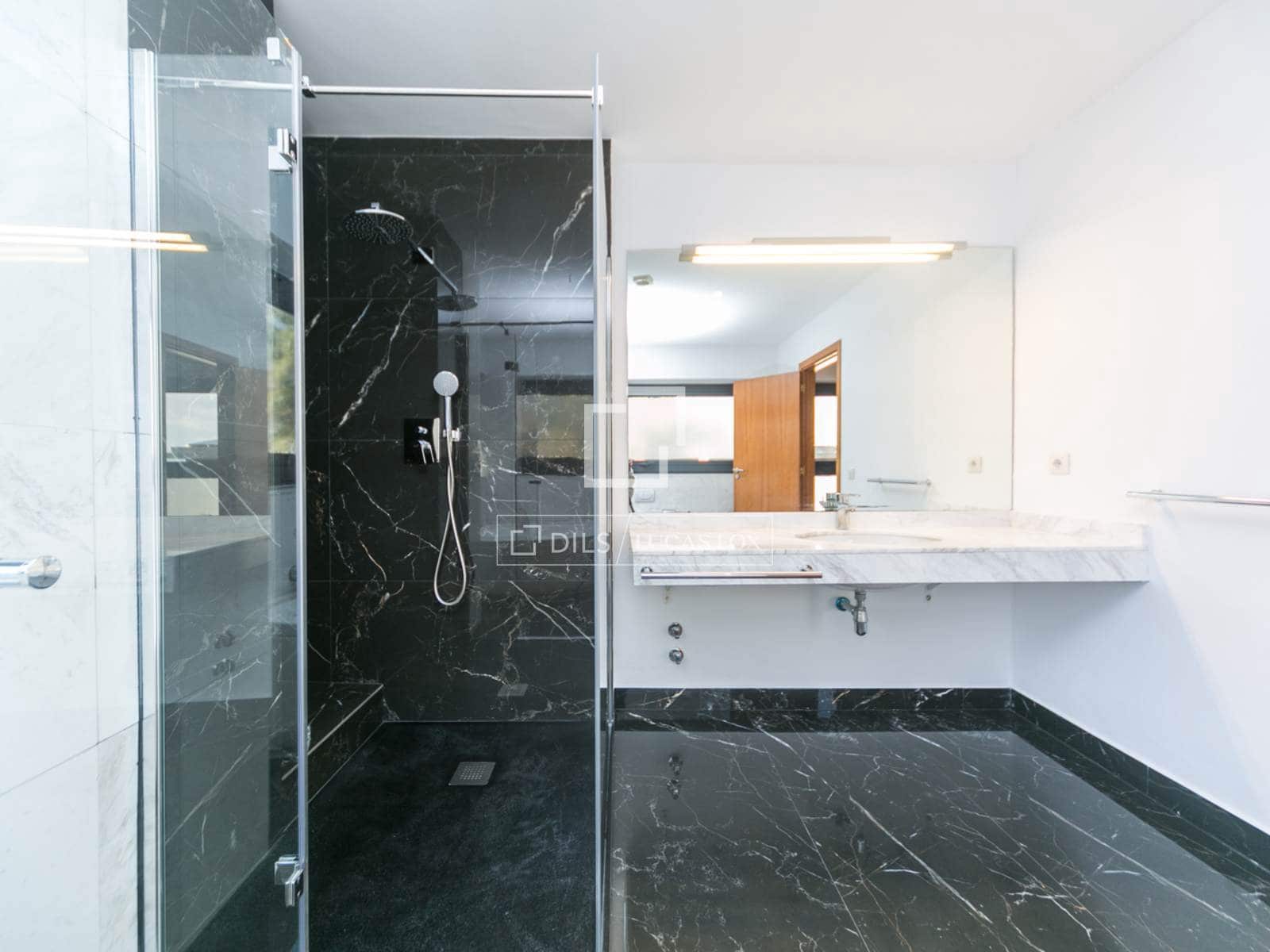 4 slaapkamer Villa te koop in Valldoreix met zwembad garage - € 1.950.000 (Ref: 9470125)