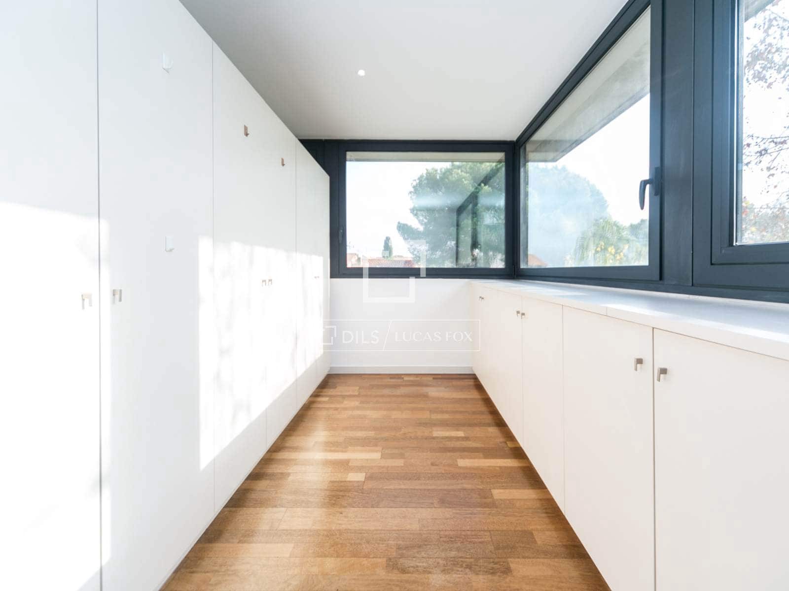 4 slaapkamer Villa te koop in Valldoreix met zwembad garage - € 1.950.000 (Ref: 9470125)