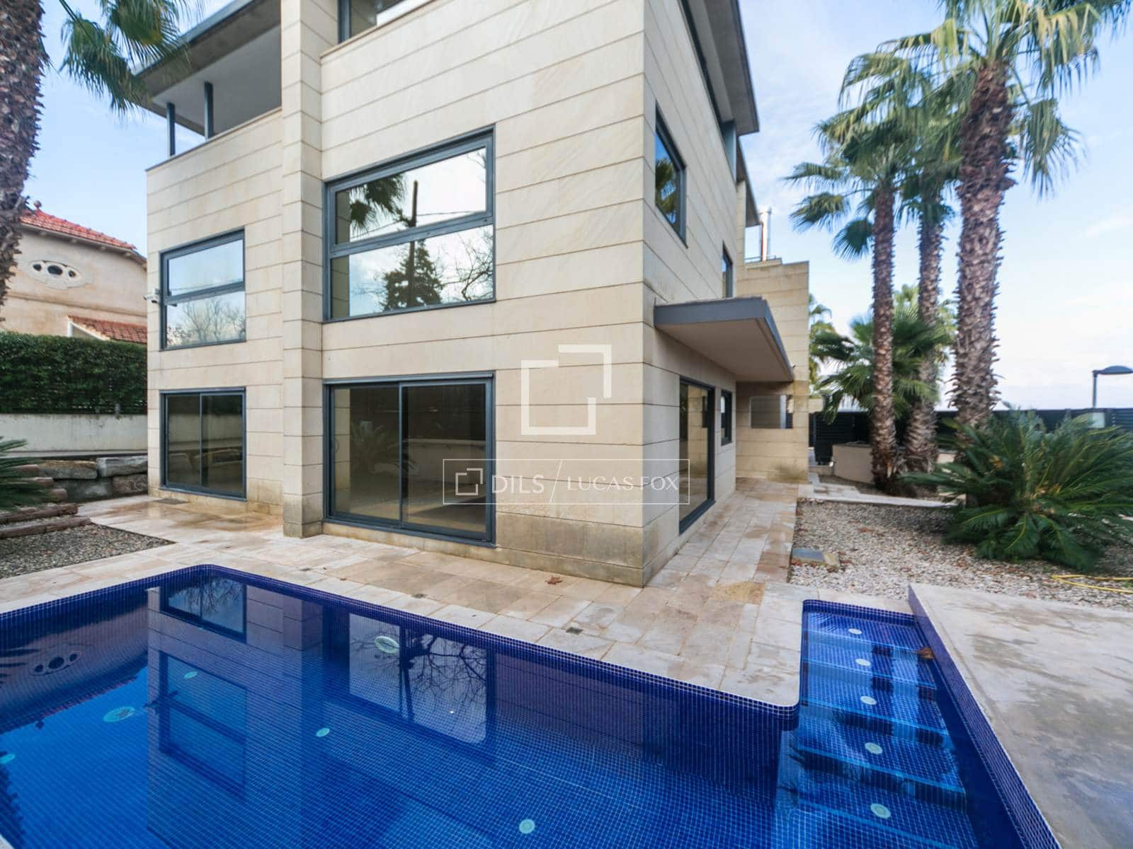 4 slaapkamer Villa te koop in Valldoreix met zwembad garage - € 1.950.000 (Ref: 9470125)