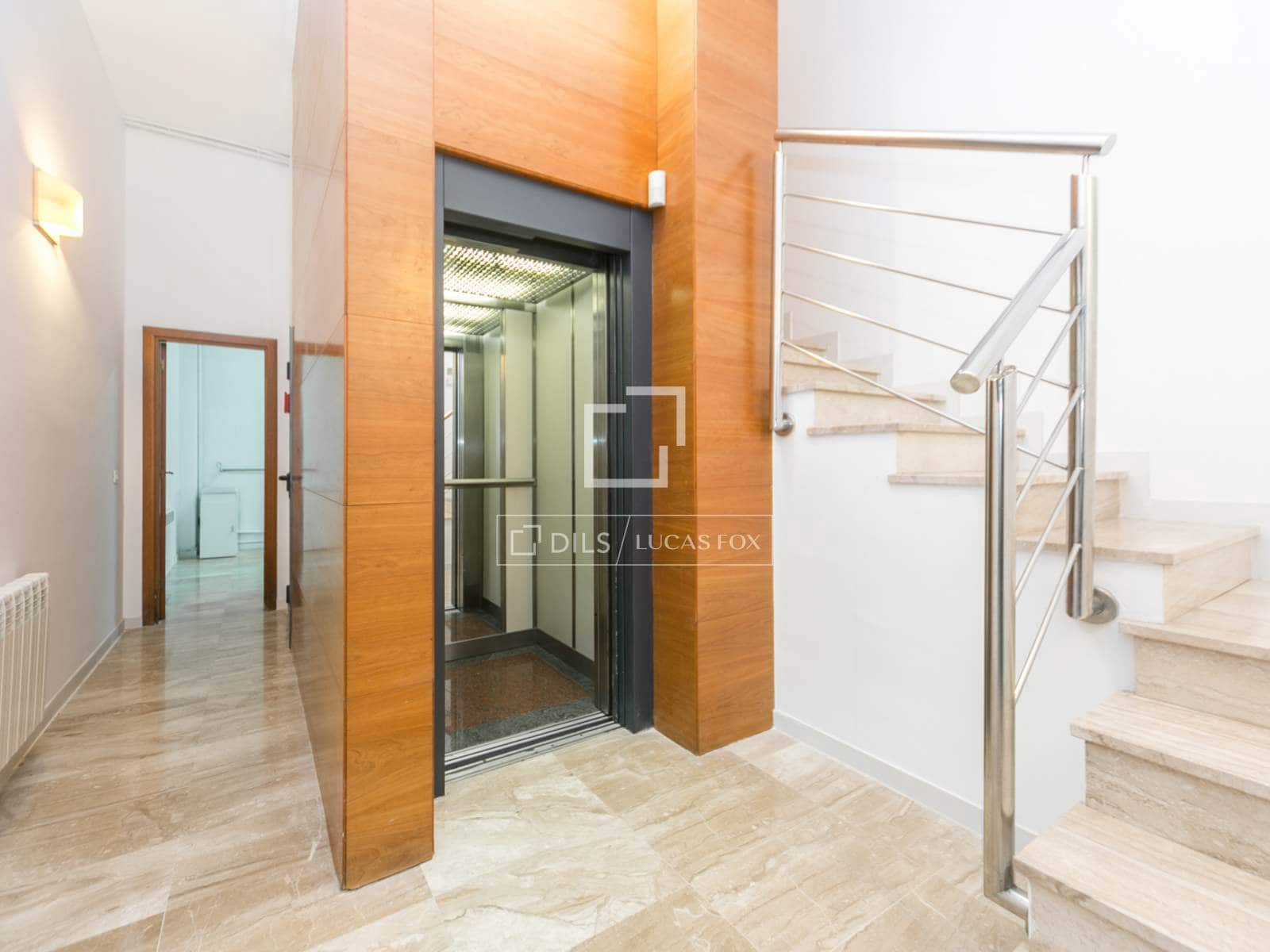 4 slaapkamer Villa te koop in Valldoreix met zwembad garage - € 1.950.000 (Ref: 9470125)