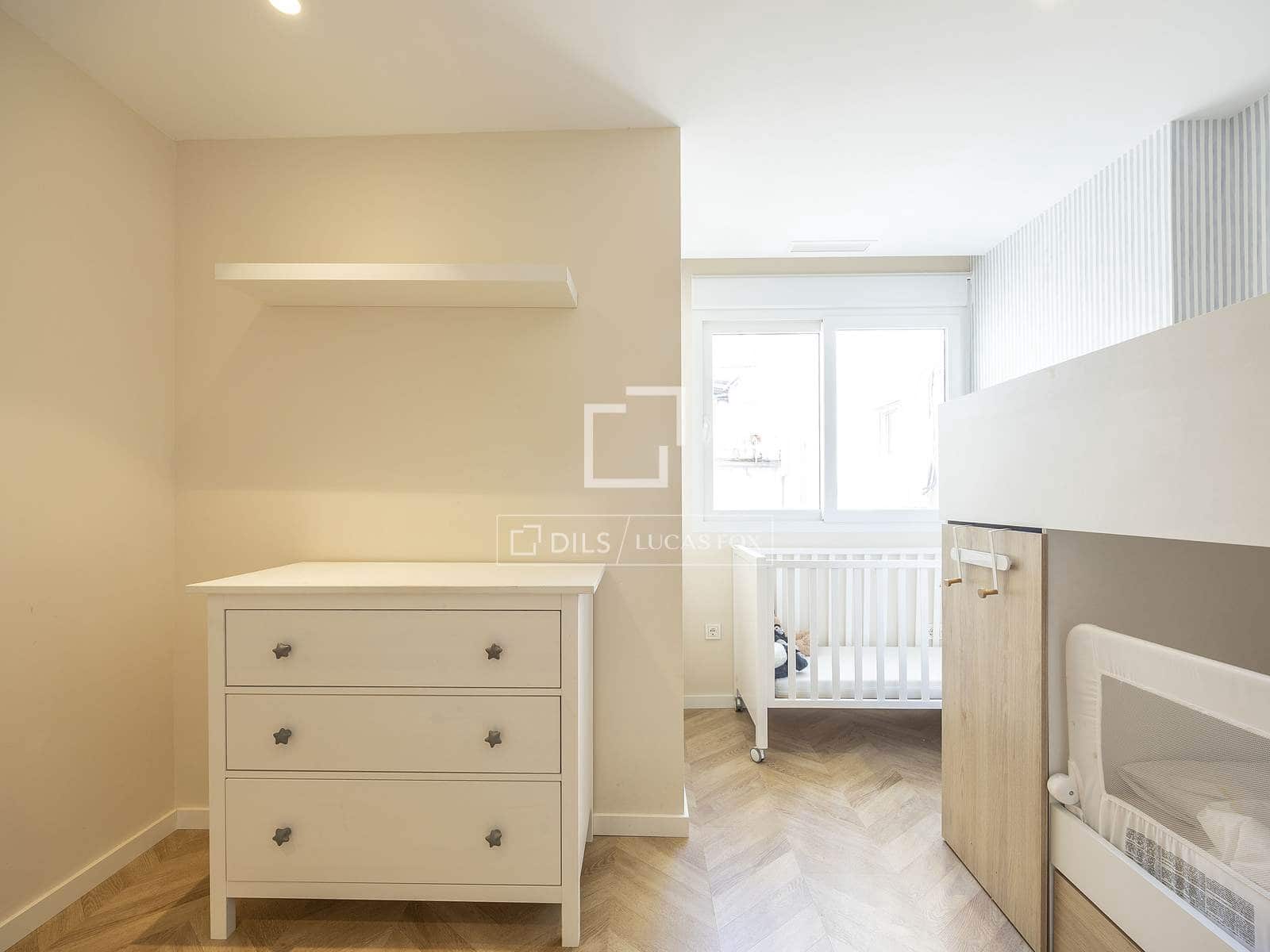 4 soveværelse Lejlighed til salg i Valencia by - € 820.000 (Ref: 9471487)