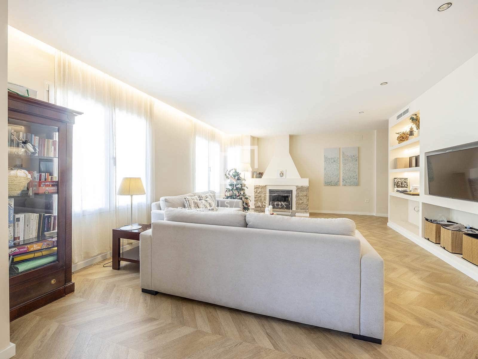 4 soveværelse Lejlighed til salg i Valencia by - € 820.000 (Ref: 9471487)