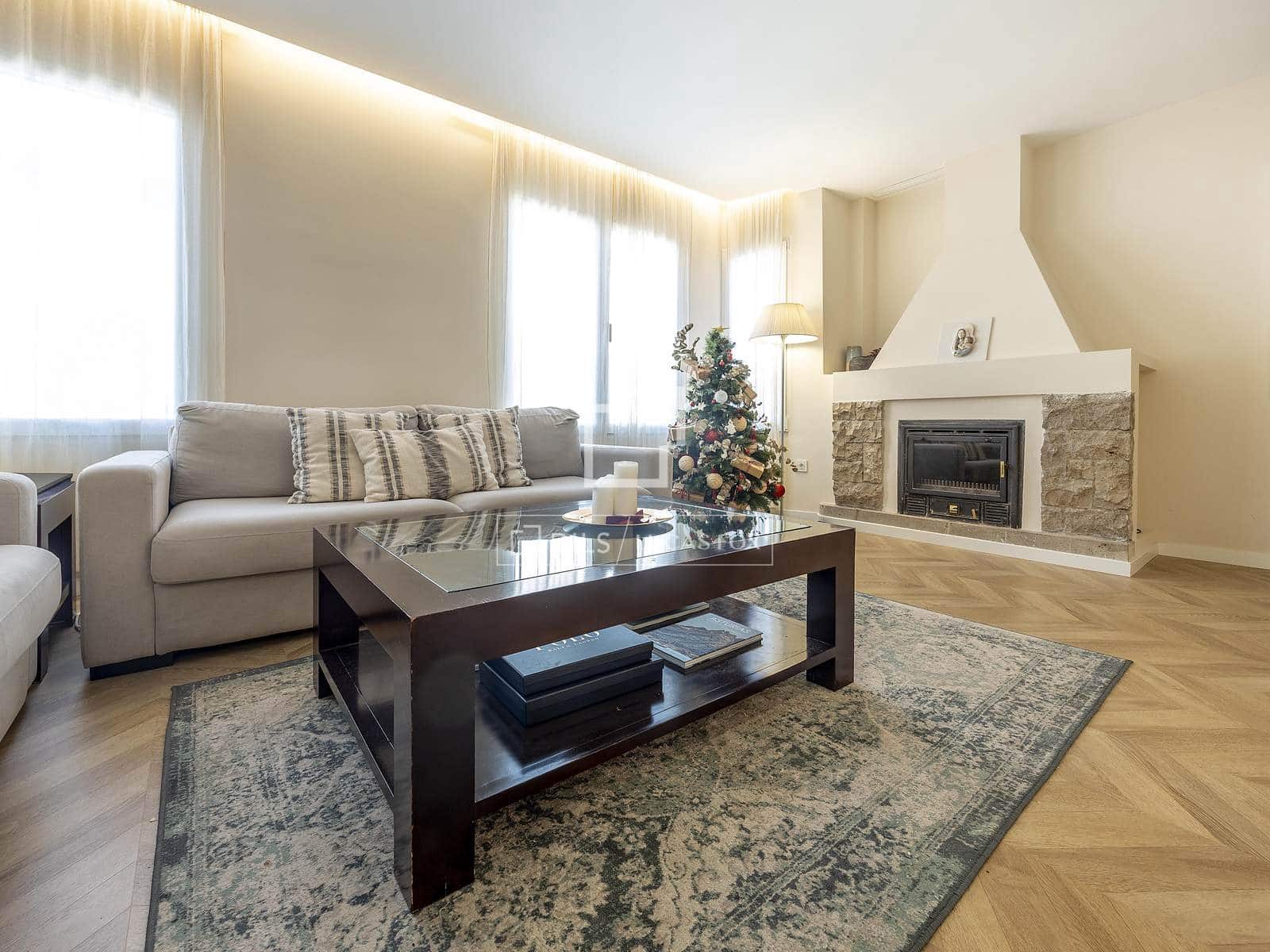 4 soveværelse Lejlighed til salg i Valencia by - € 820.000 (Ref: 9471487)