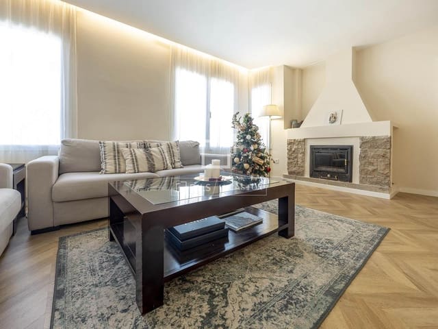 4 soveværelse Lejlighed til salg i Valencia by - € 820.000 (Ref: 9471487)