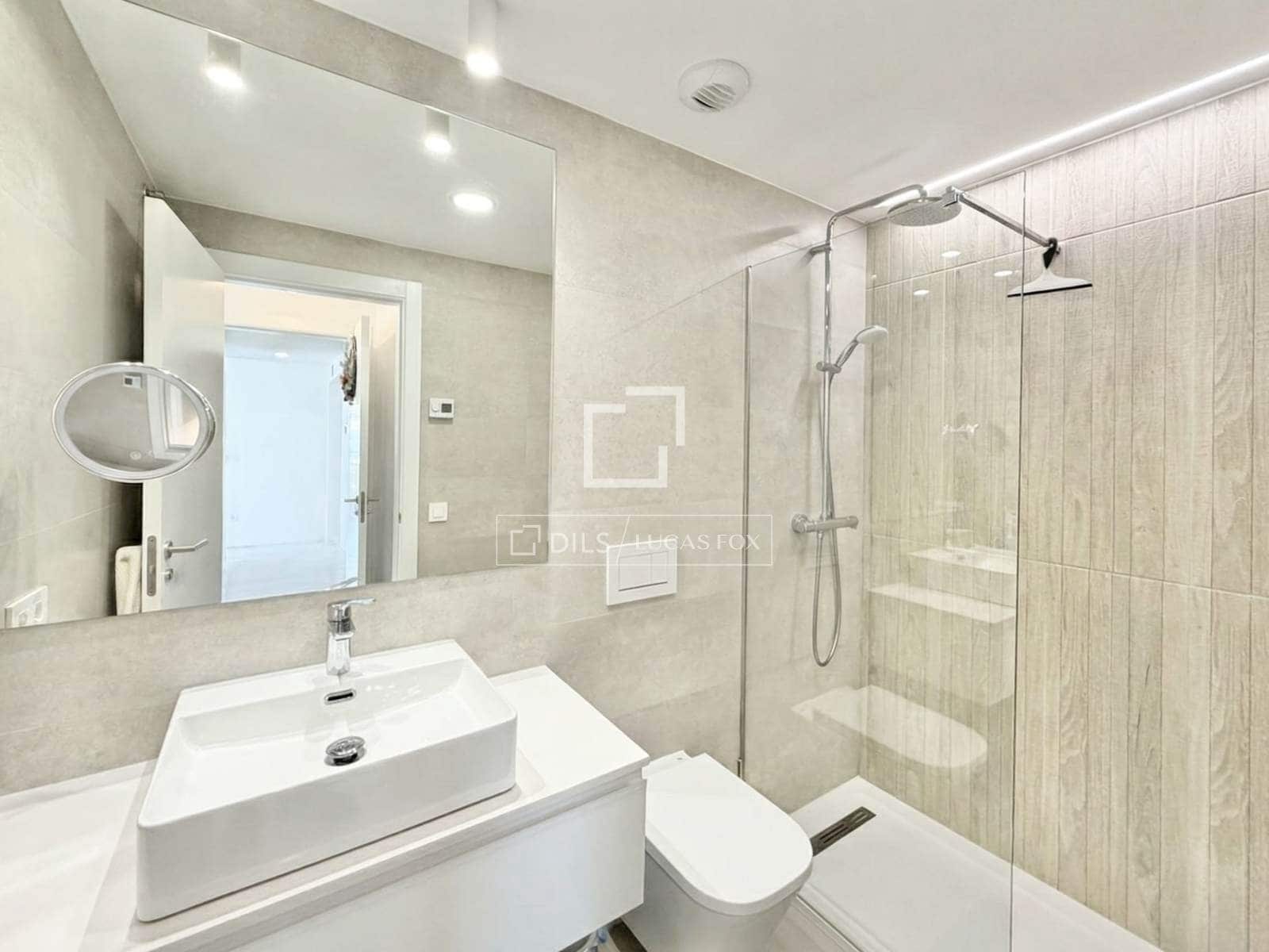 2 makuuhuone Huoneisto myytävänä paikassa San Juan de Alicante / Sant Joan d'Alacant mukana uima-altaan 
autotalli - 399 900 € (Ref: 9471568)