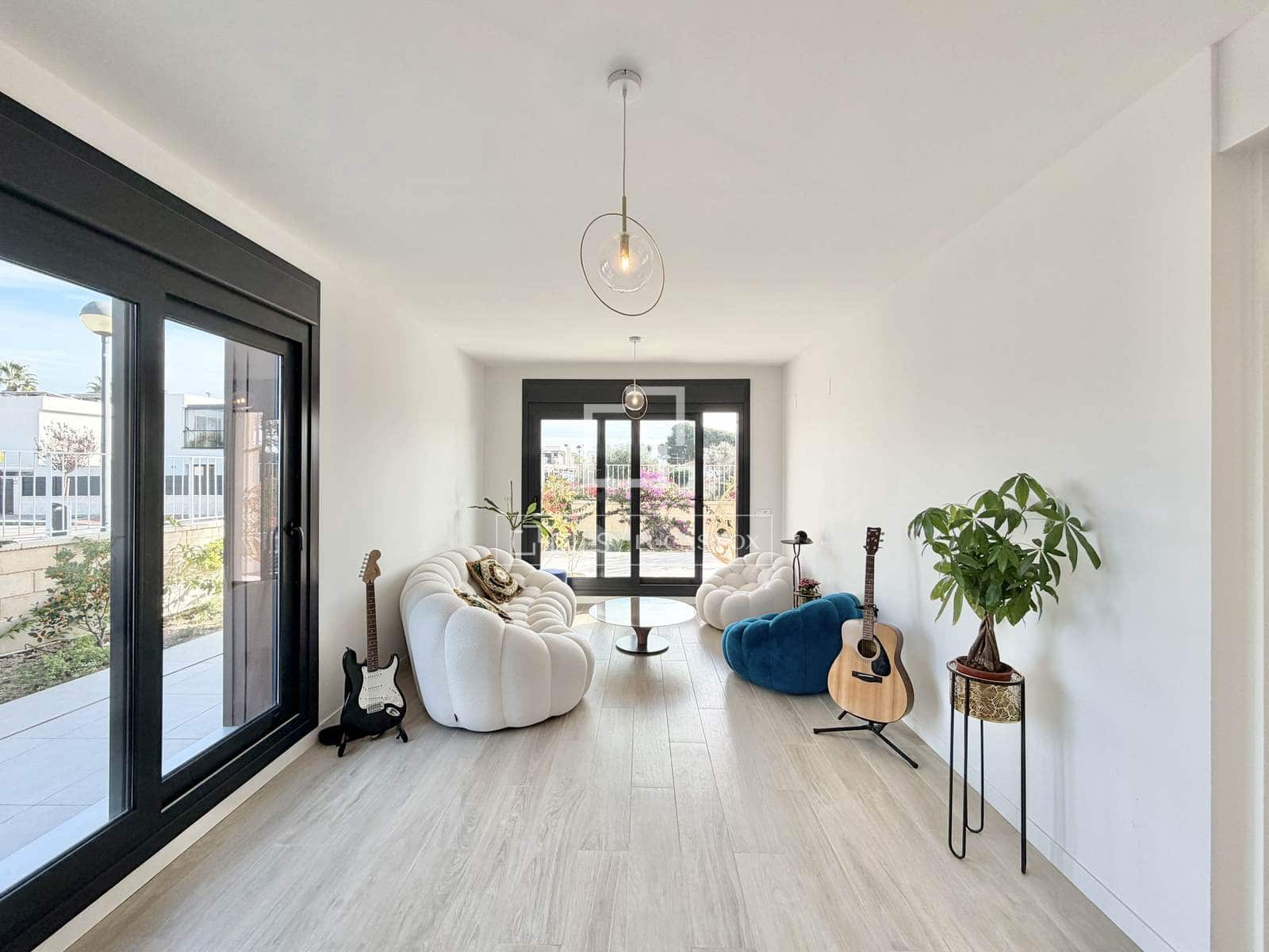 2 makuuhuone Huoneisto myytävänä paikassa San Juan de Alicante / Sant Joan d'Alacant mukana uima-altaan 
autotalli - 399 900 € (Ref: 9471568)