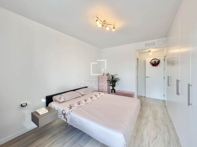 2 makuuhuone Huoneisto myytävänä paikassa San Juan de Alicante / Sant Joan d'Alacant mukana uima-altaan 
autotalli - 399 900 € (Ref: 9471568)