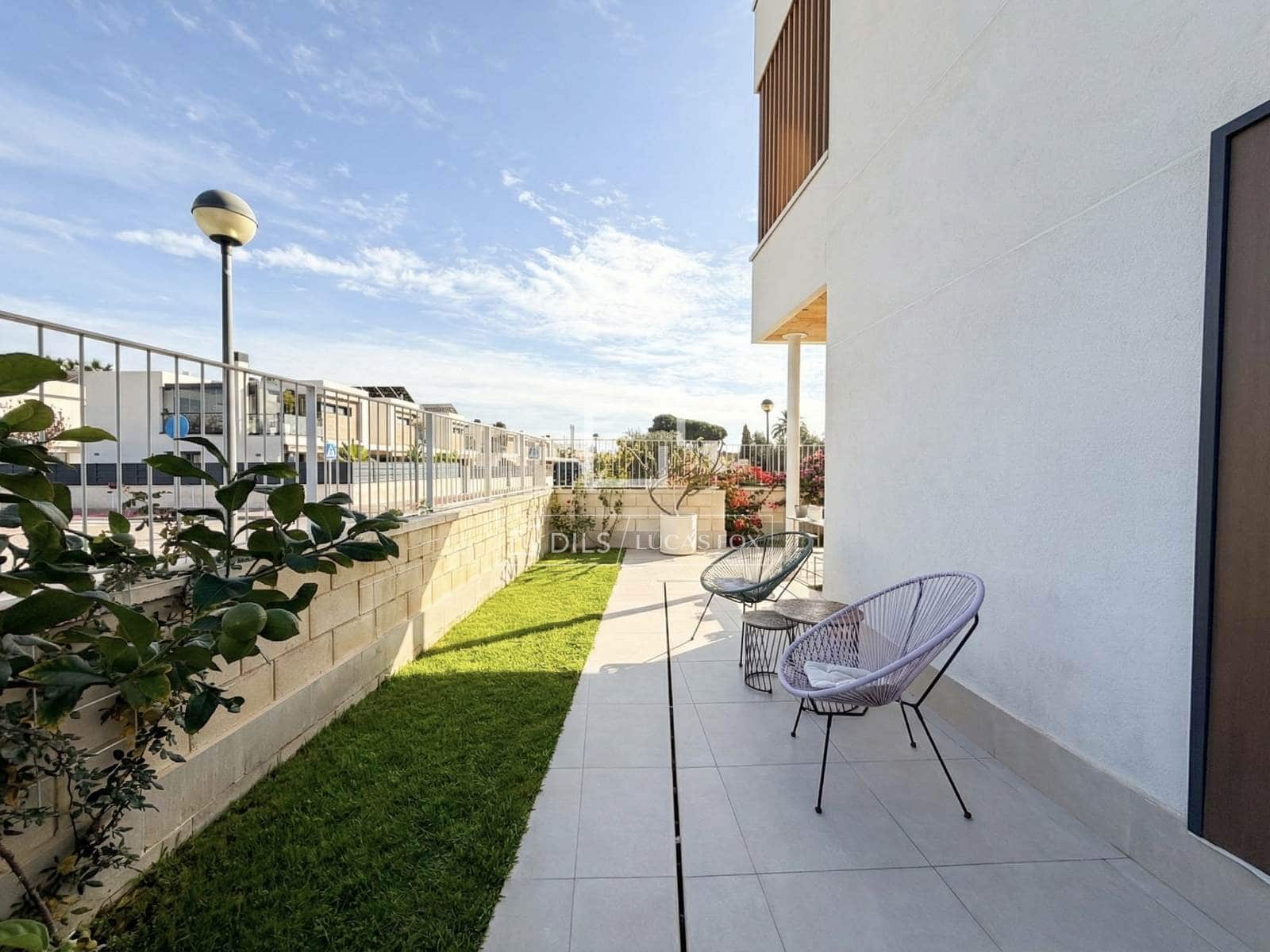 2 makuuhuone Huoneisto myytävänä paikassa San Juan de Alicante / Sant Joan d'Alacant mukana uima-altaan 
autotalli - 399 900 € (Ref: 9471568)