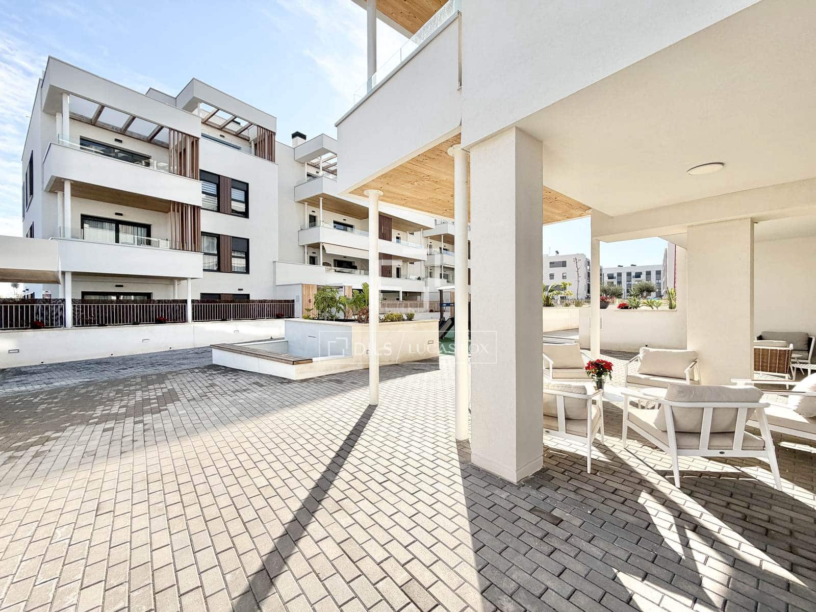 2 makuuhuone Huoneisto myytävänä paikassa San Juan de Alicante / Sant Joan d'Alacant mukana uima-altaan 
autotalli - 399 900 € (Ref: 9471568)