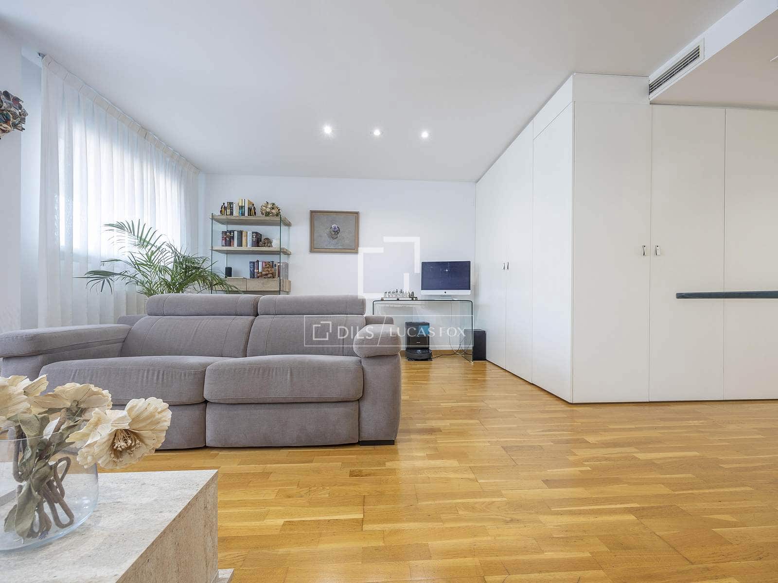 3 Zimmer Apartment zu verkaufen in Valencia Stadt mit Pool Garage - 850.000 € (Ref: 9471569)