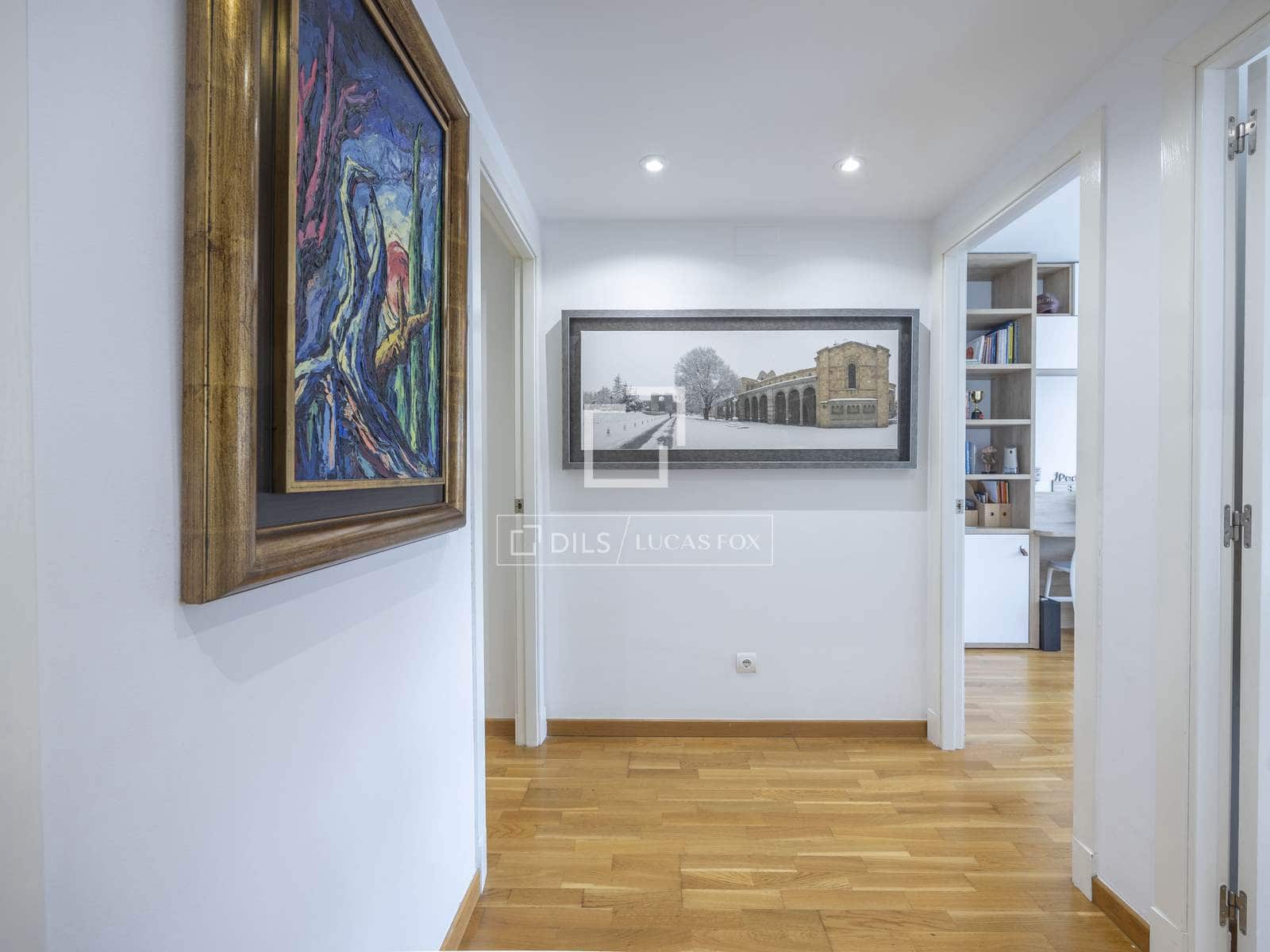 3 Zimmer Apartment zu verkaufen in Valencia Stadt mit Pool Garage - 850.000 € (Ref: 9471569)