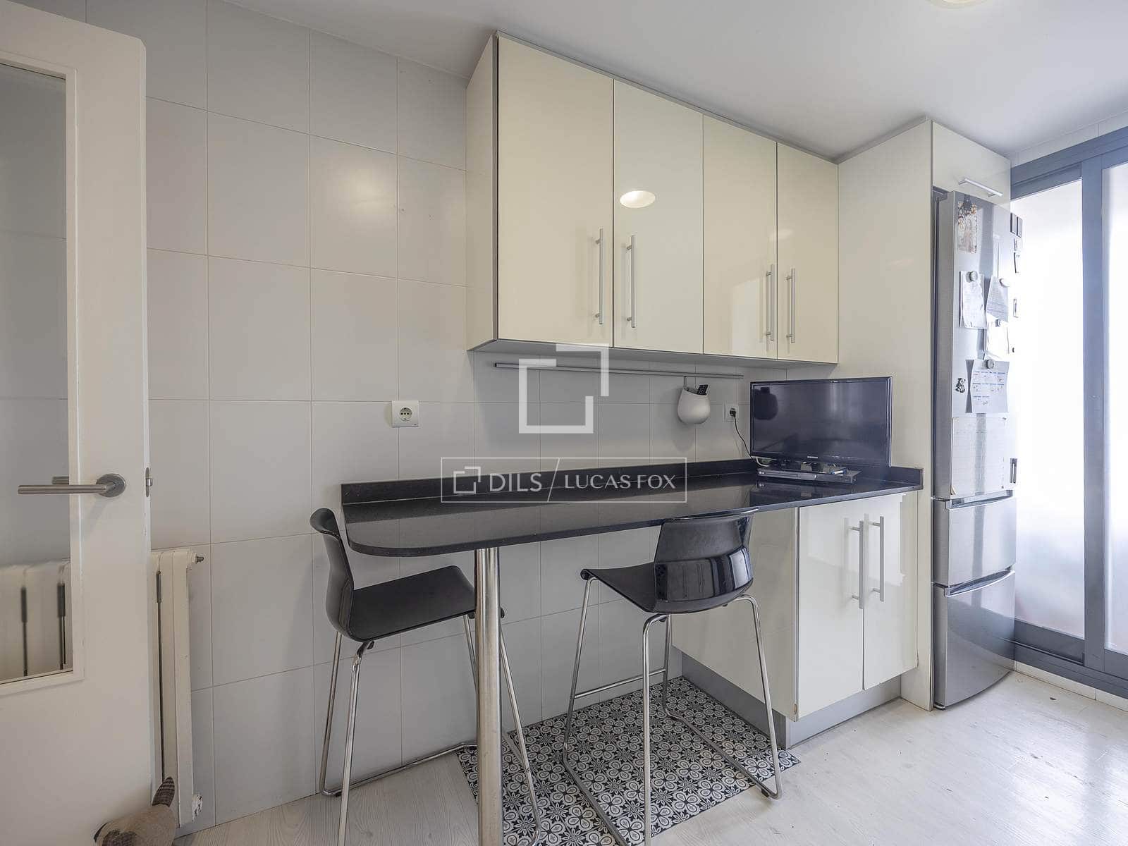3 Zimmer Apartment zu verkaufen in Valencia Stadt mit Pool Garage - 850.000 € (Ref: 9471569)