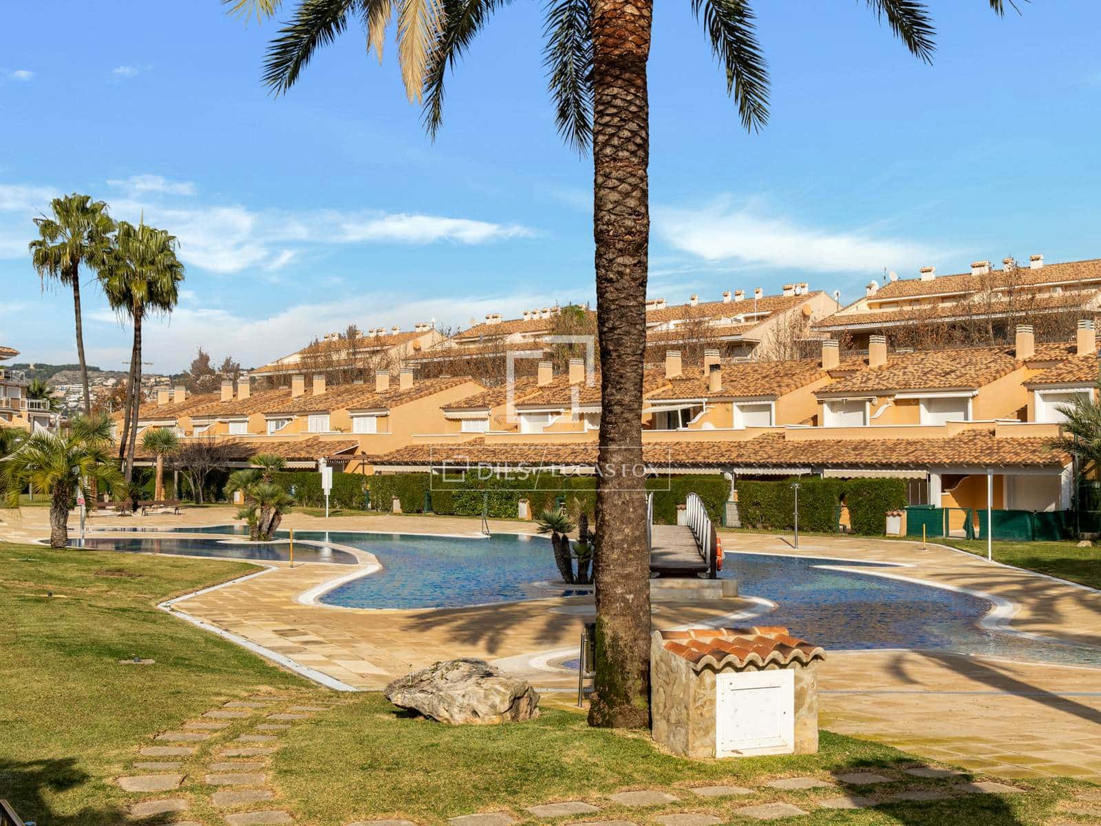 2 sovrum Lägenhet till salu i Javea / Xabia med pool garage - 469 000 € (Ref: 9471638)