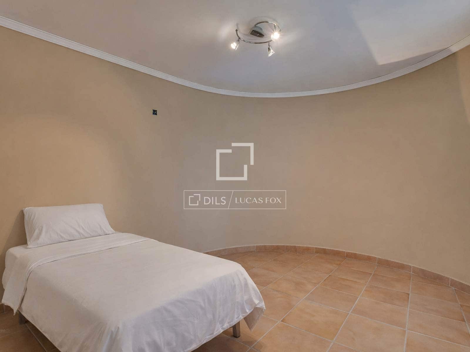 6 sovrum Villa till salu i Denia med pool garage - 1 250 000 € (Ref: 9471639)