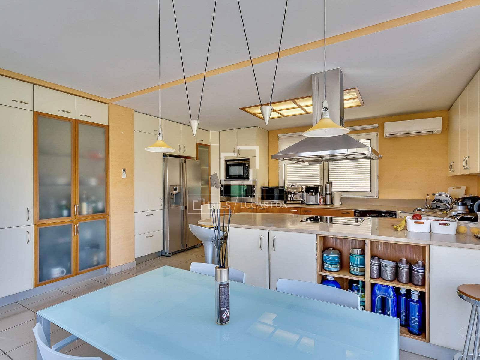 6 sovrum Villa till salu i Denia med pool garage - 1 250 000 € (Ref: 9471639)