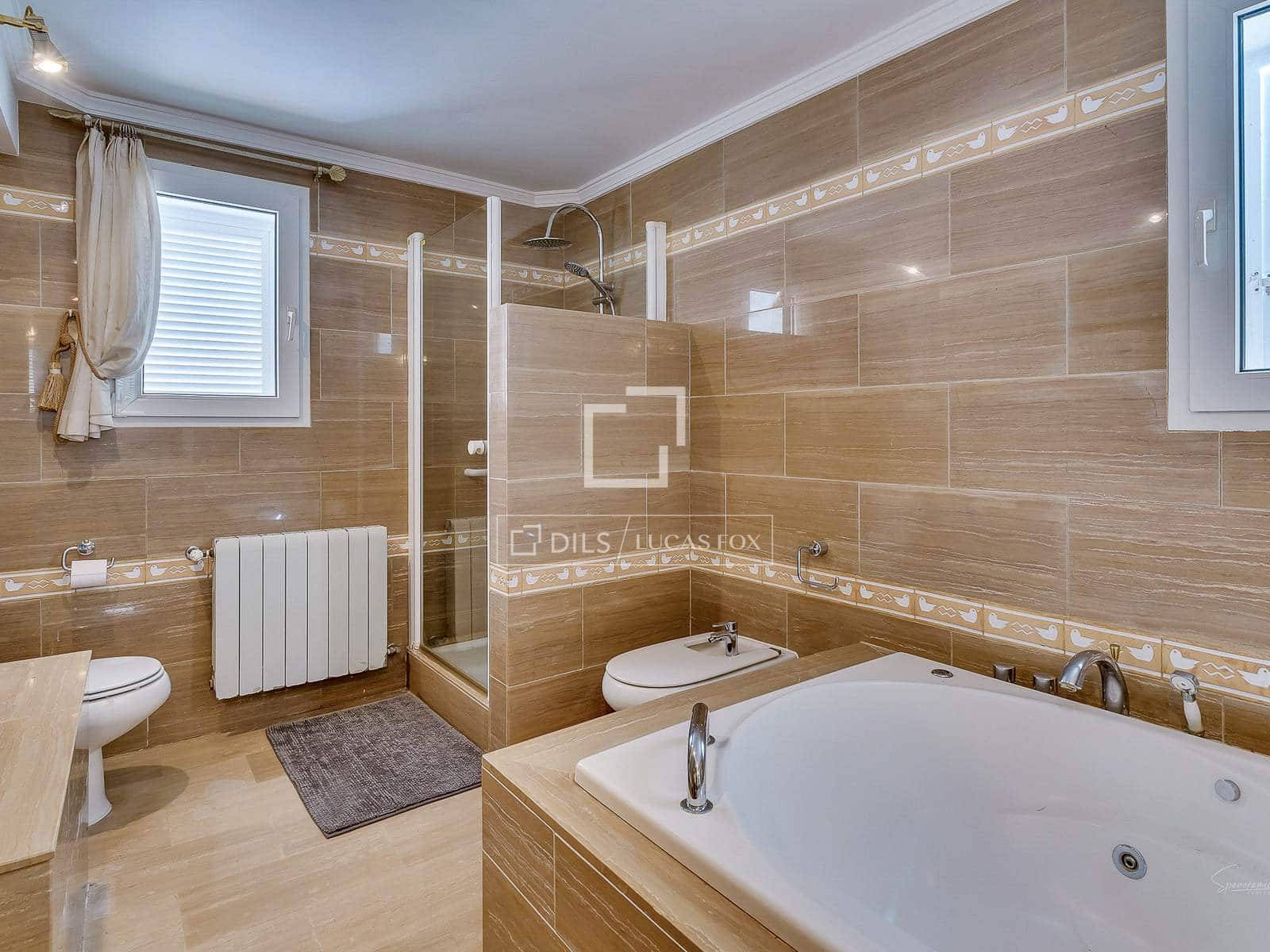 6 sovrum Villa till salu i Denia med pool garage - 1 250 000 € (Ref: 9471639)