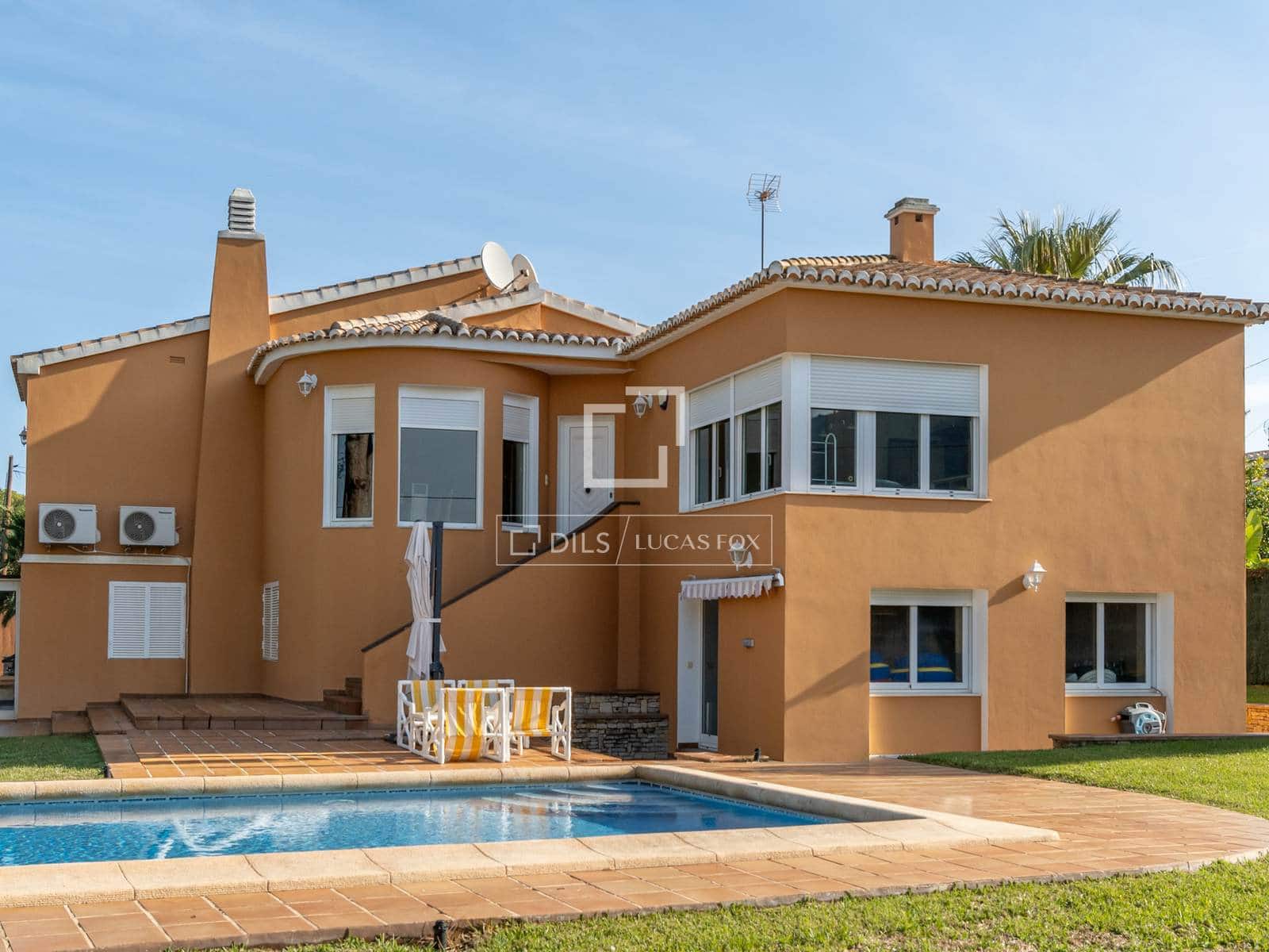6 sovrum Villa till salu i Denia med pool garage - 1 250 000 € (Ref: 9471639)