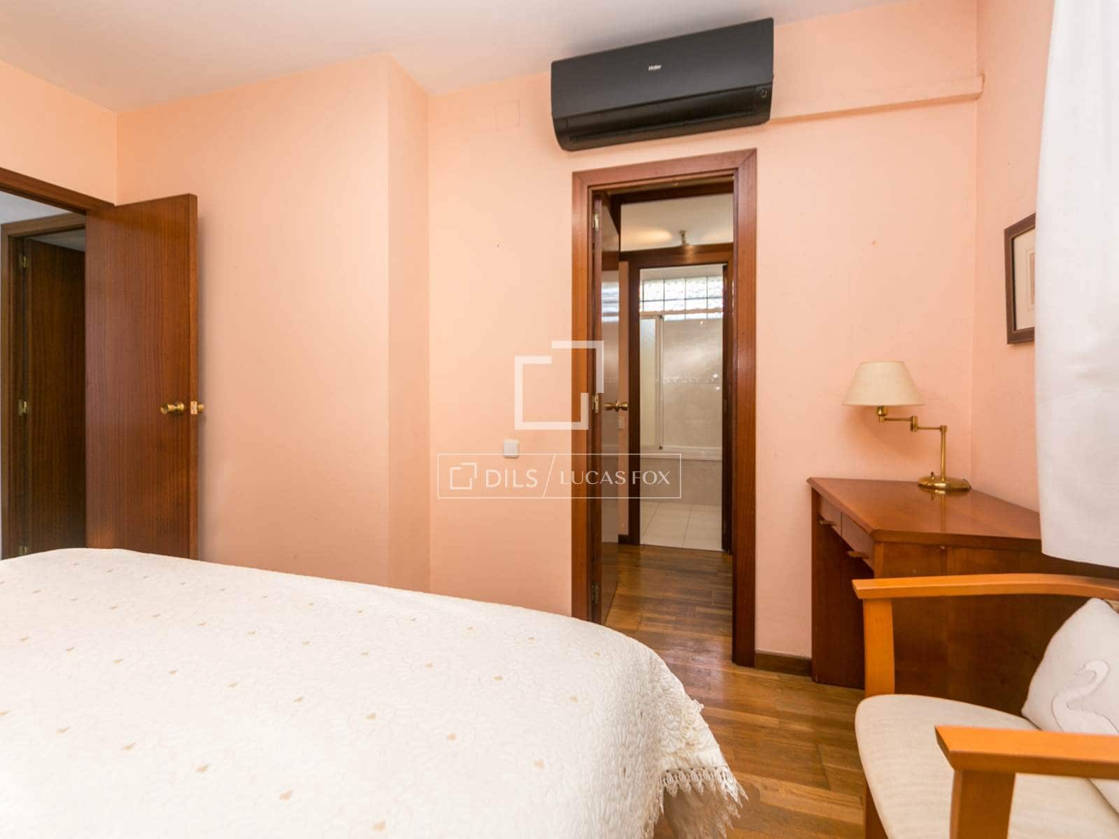 5 chambre Villa/Maison à vendre à Gava avec piscine garage - 1 650 000 € (Ref: 9471715)