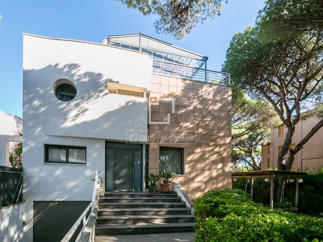 5 sypialnia Willa na sprzedaż w Gavà z basenem garażem - 1 590 000 € (Ref: 9471715)