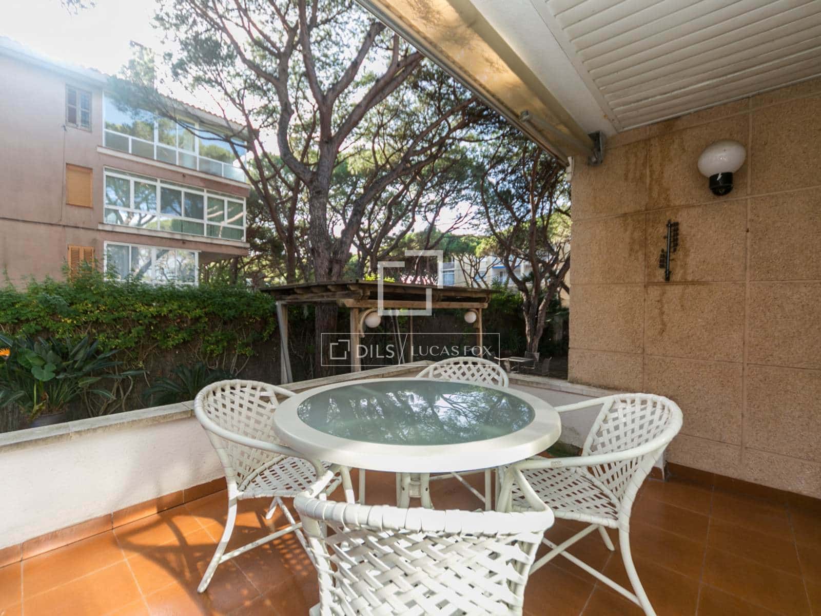 5 slaapkamer Villa te huur in Gava met zwembad garage - € 6.500 (Ref: 9471716)