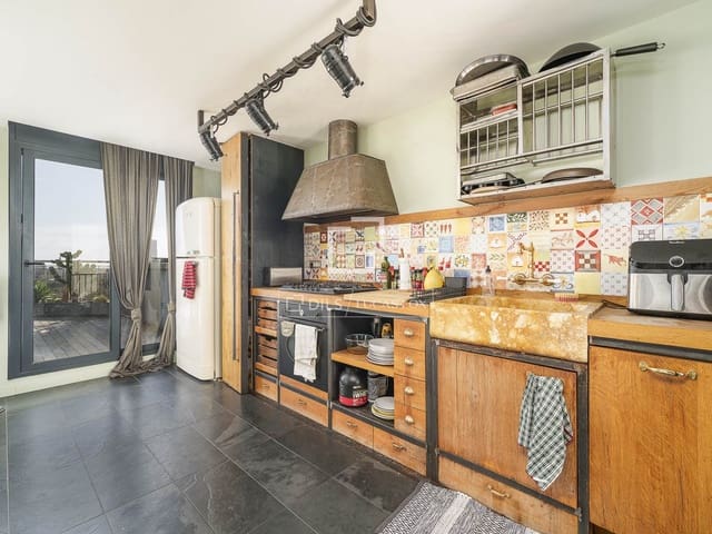 1 chambre Penthouse à vendre à Barcelone ville - 795 000 € (Ref: 9473197)