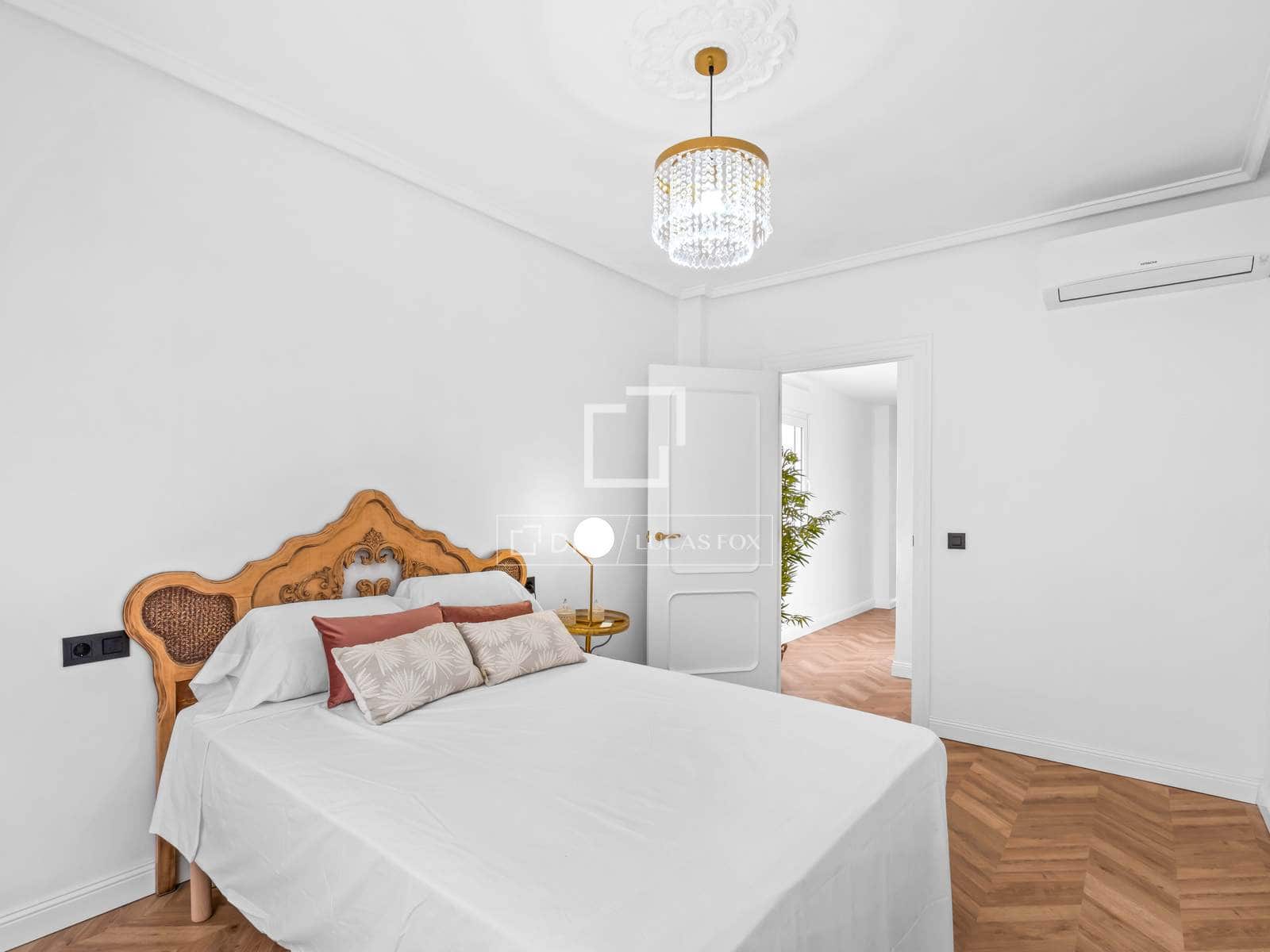 4 quarto Apartamento para venda em Alicante cidade - 745 000 € (Ref: 9473292)